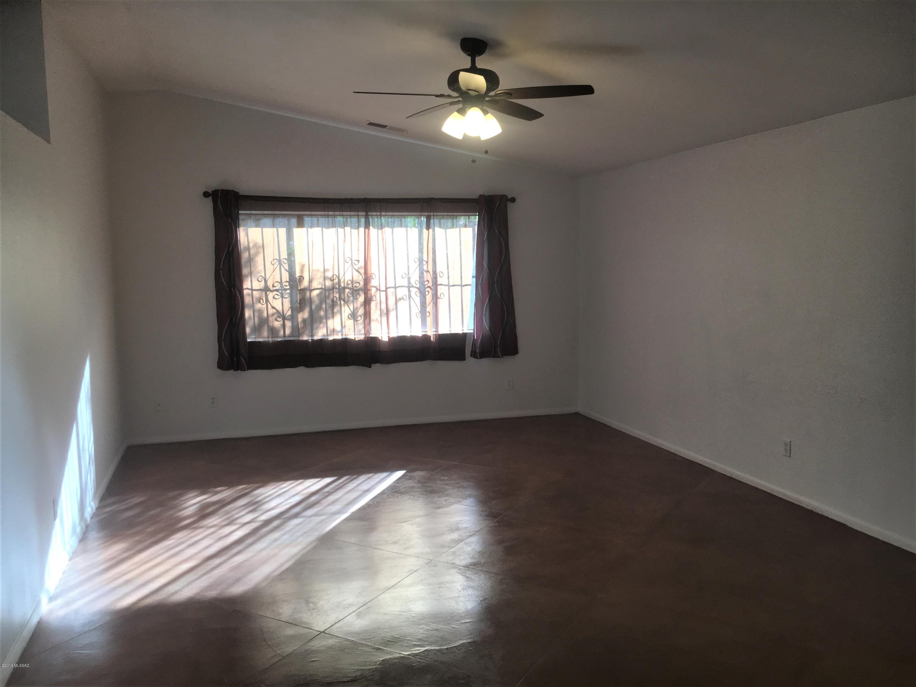Heritage Hills II (1-221) - Residential Lease