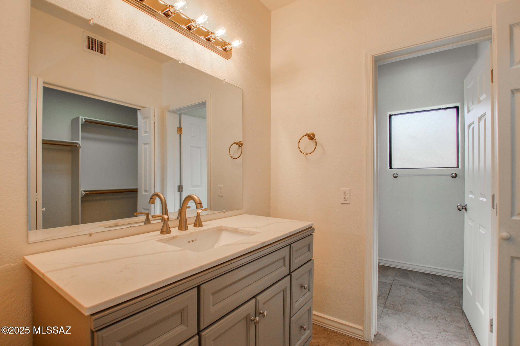 Canyon View At Ventana Condominium (1-264) - Residential