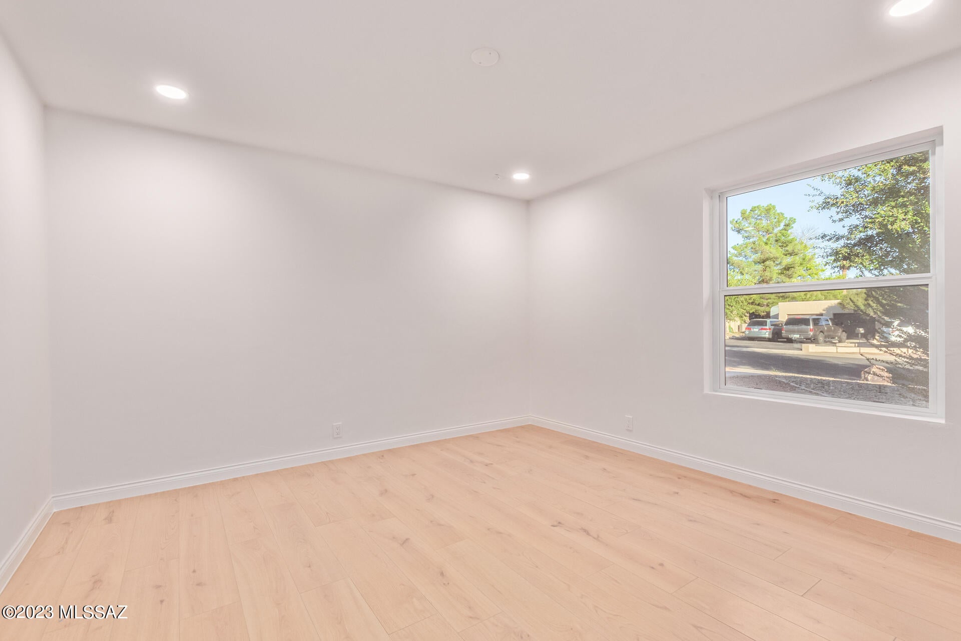 Sabino Vista NO. 2 (1-51) - Residential Lease