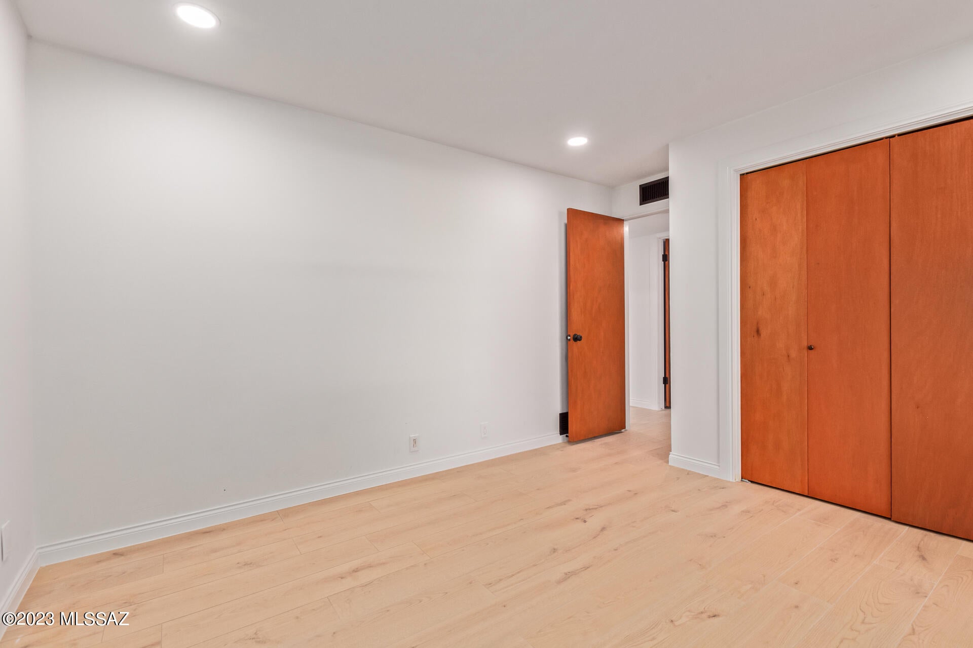 Sabino Vista NO. 2 (1-51) - Residential Lease