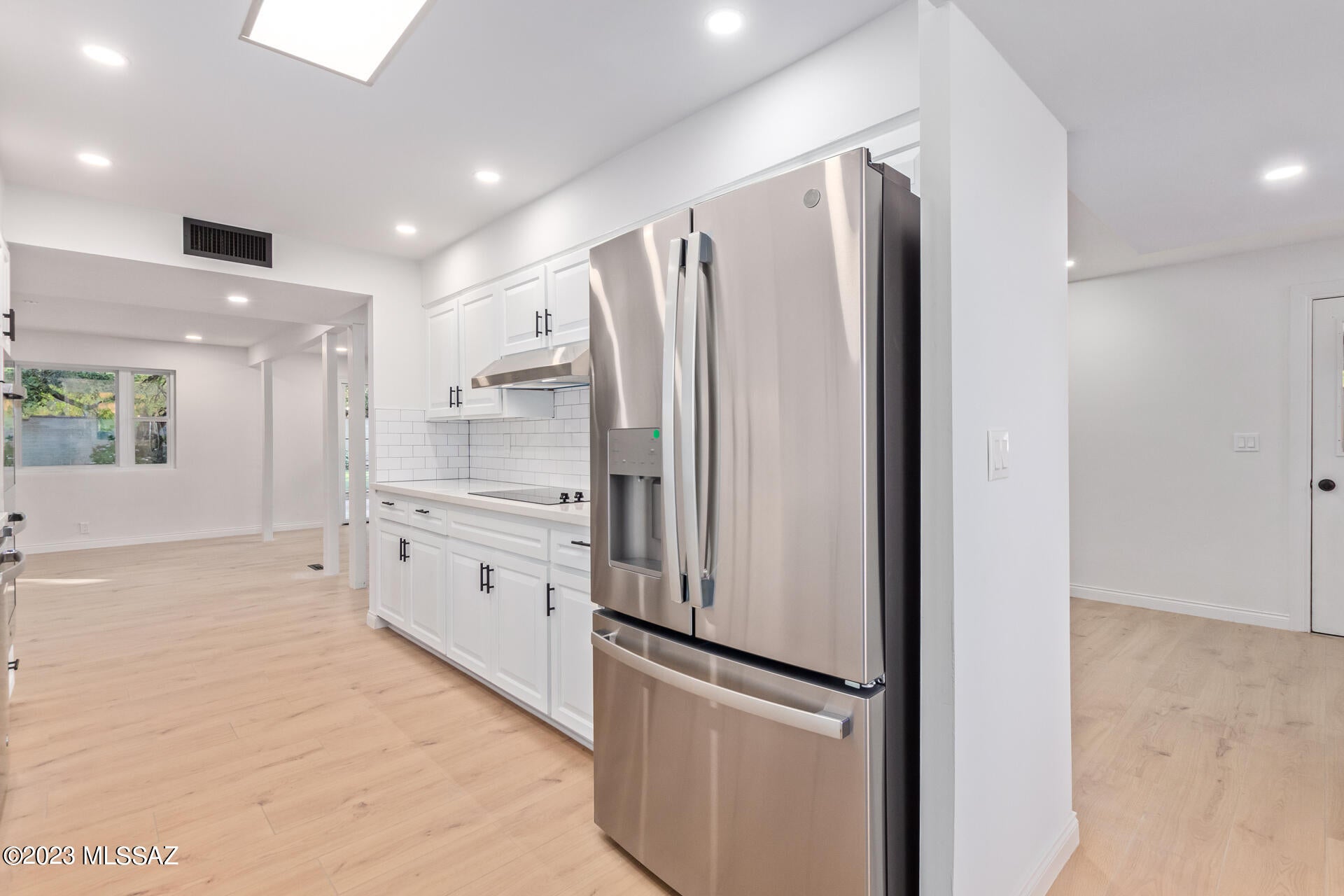 Sabino Vista NO. 2 (1-51) - Residential Lease