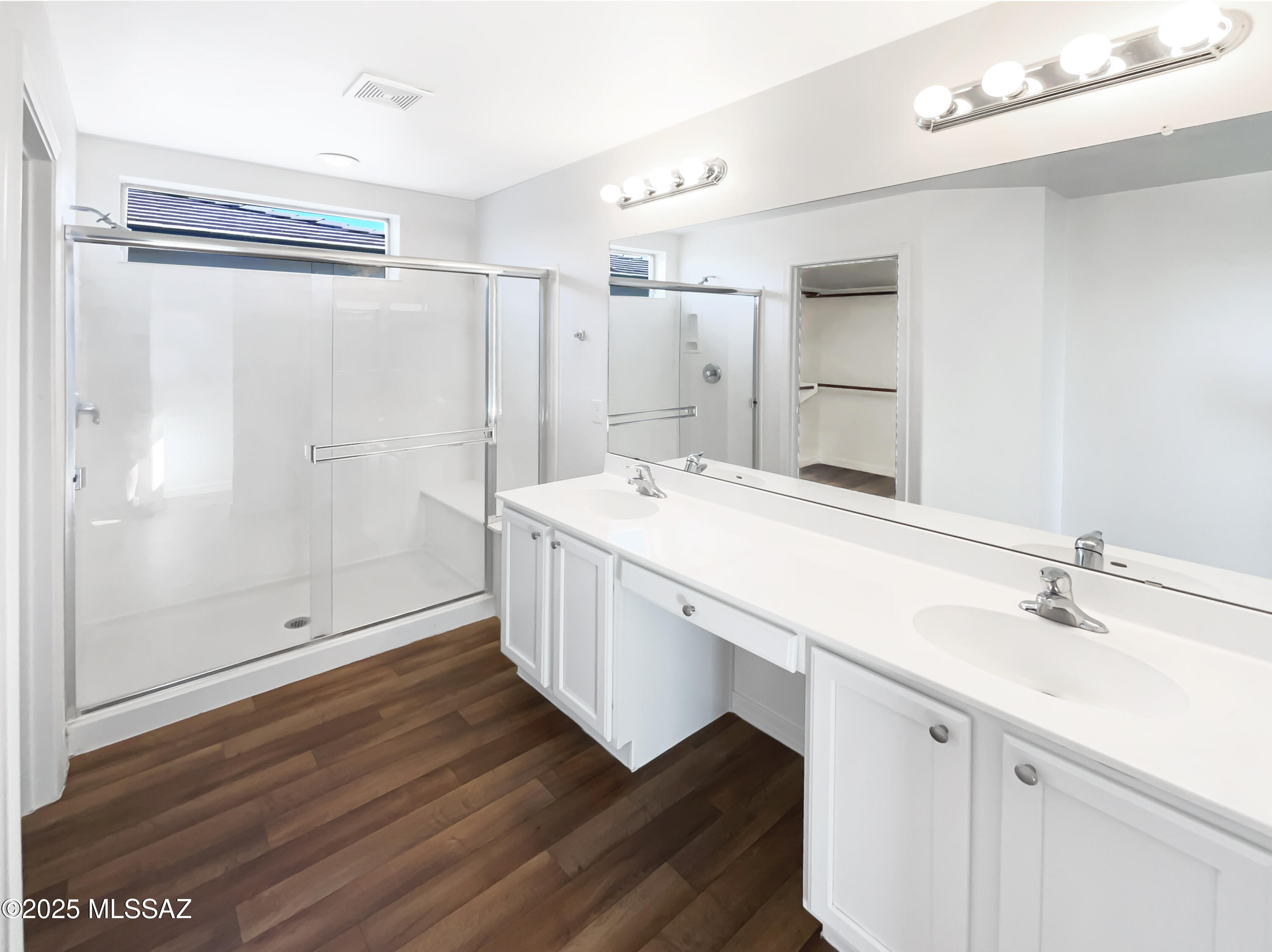 Presidio De Cancion (1-200) - Residential