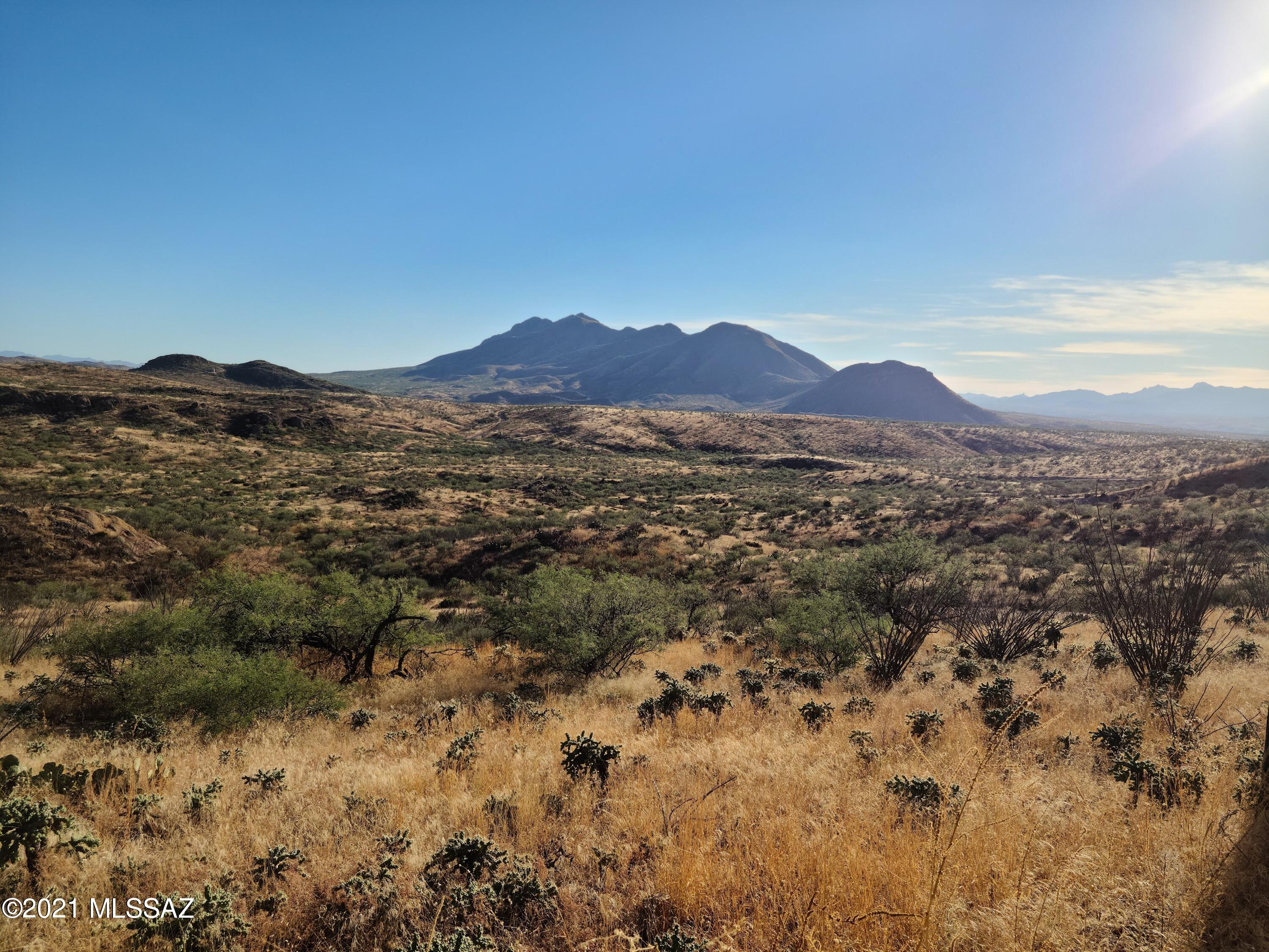 Beautiful large parcel. Incredible 360 degree views. Quiet, Serene area. Let your imagination run and build a property of your desire.