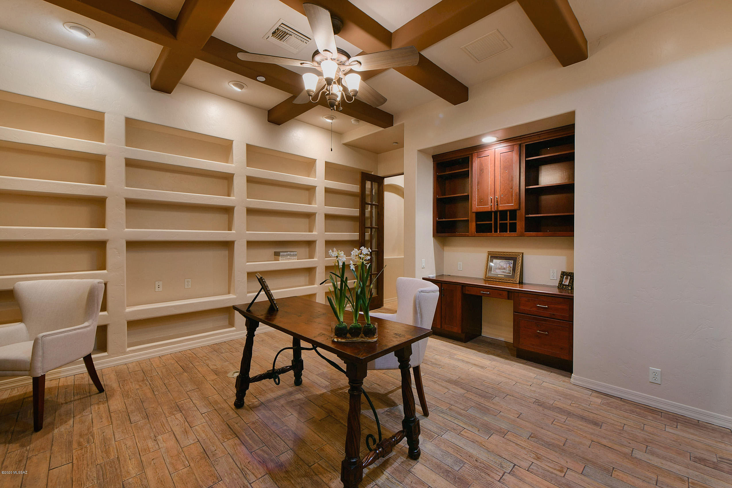 Honey Bee Ridge(The Estates At) - Residential