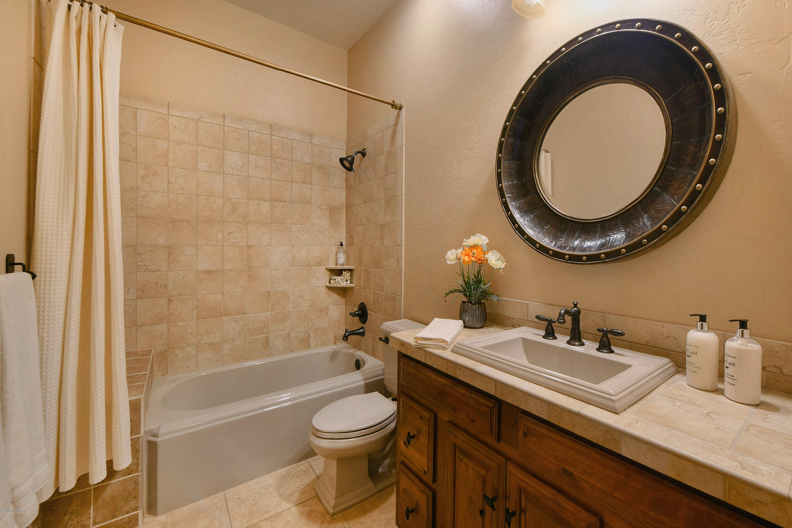 Honey Bee Ridge(The Estates At) - Residential