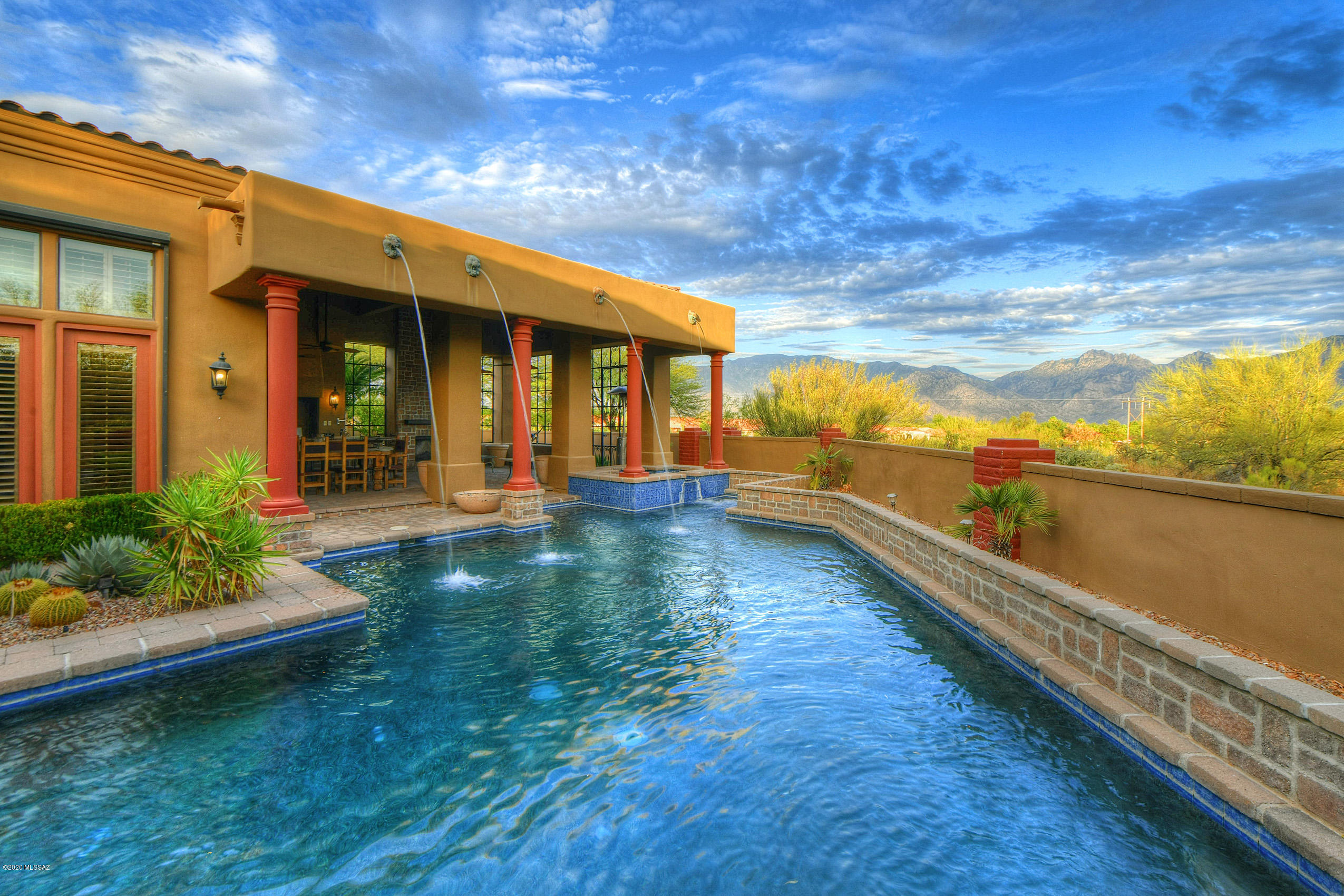 Honey Bee Ridge(The Estates At) - Residential