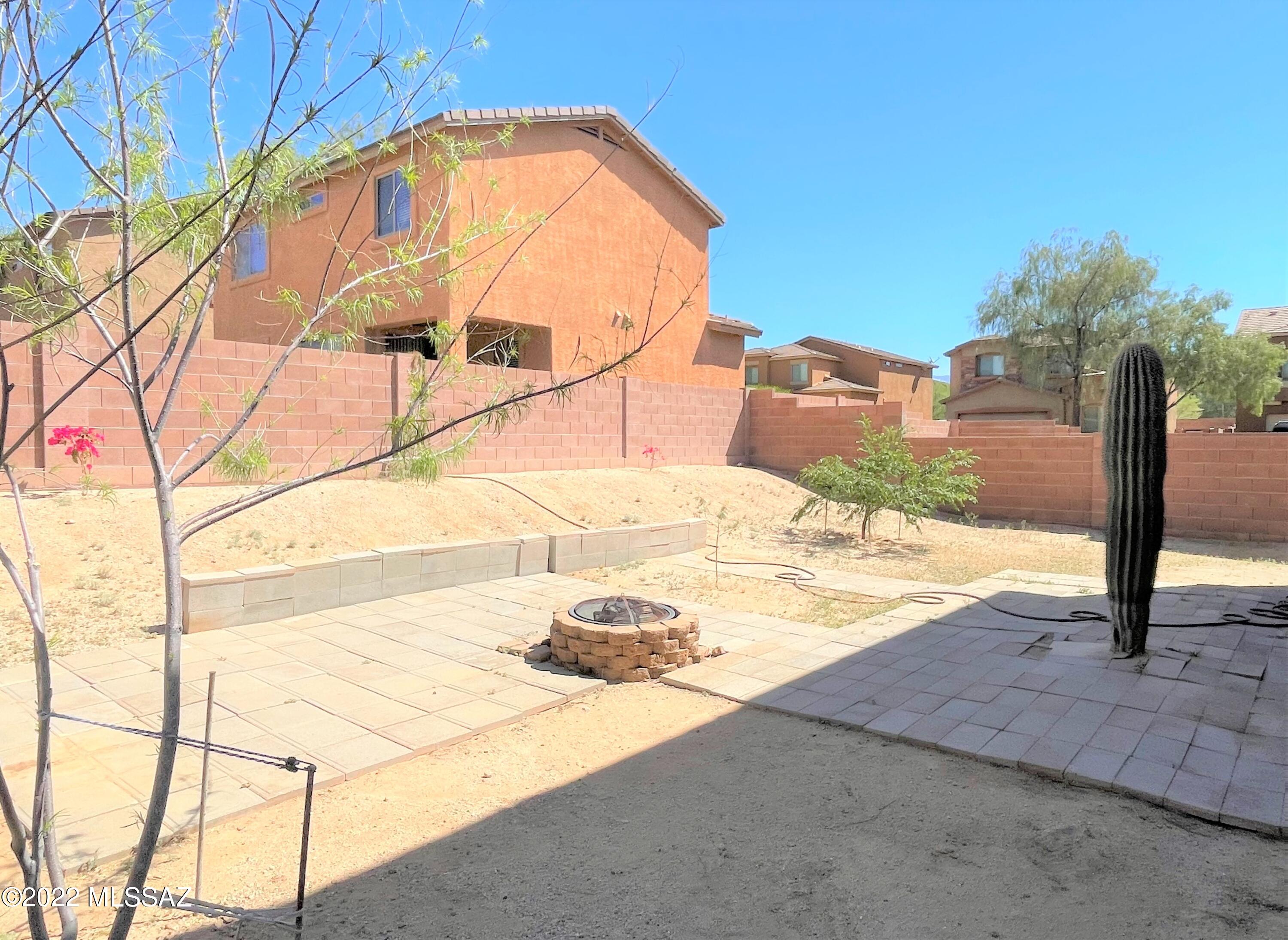 Cortaro Crossing Blks I-II (1-119) - Residential Lease