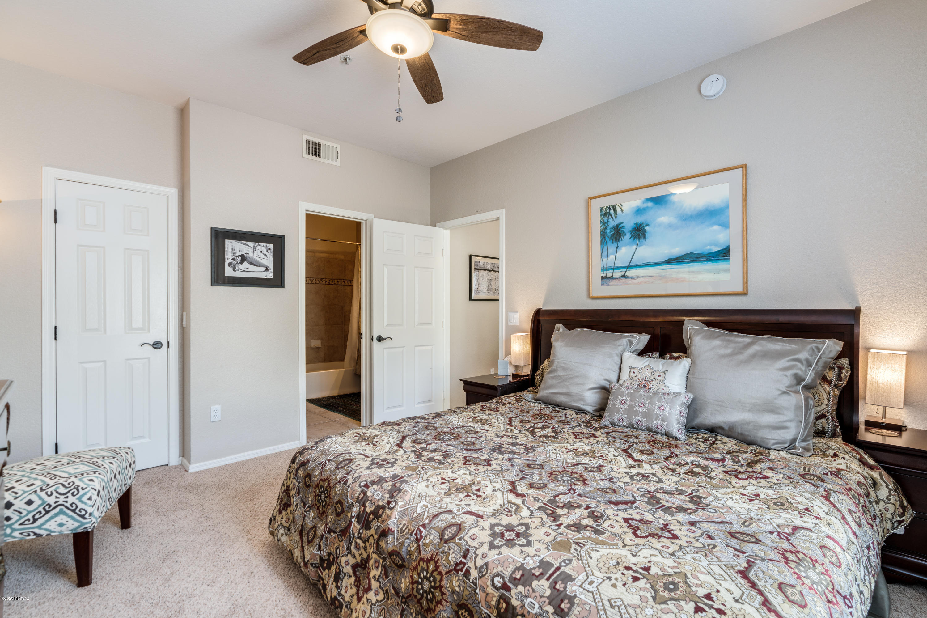 The Boulders at La Reserve Condominiums - Residential