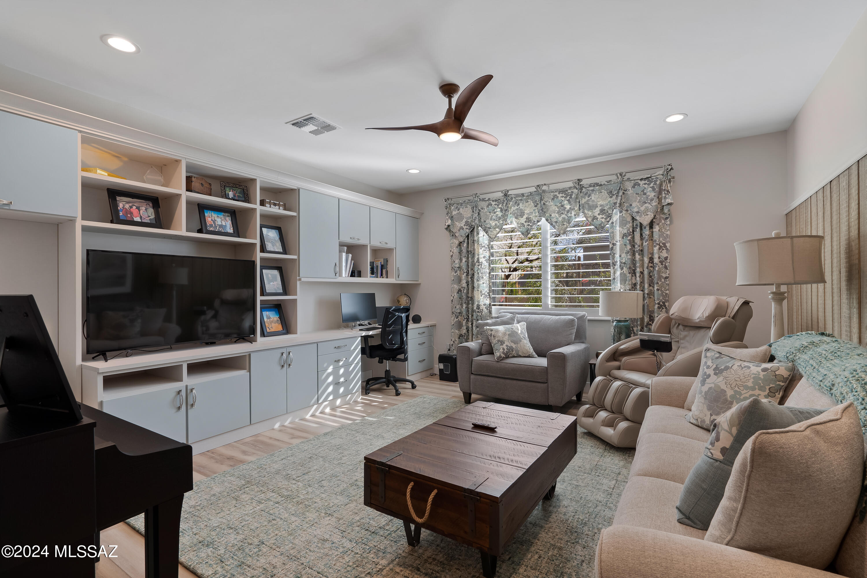 Saddlebrooke Ranch - Residential