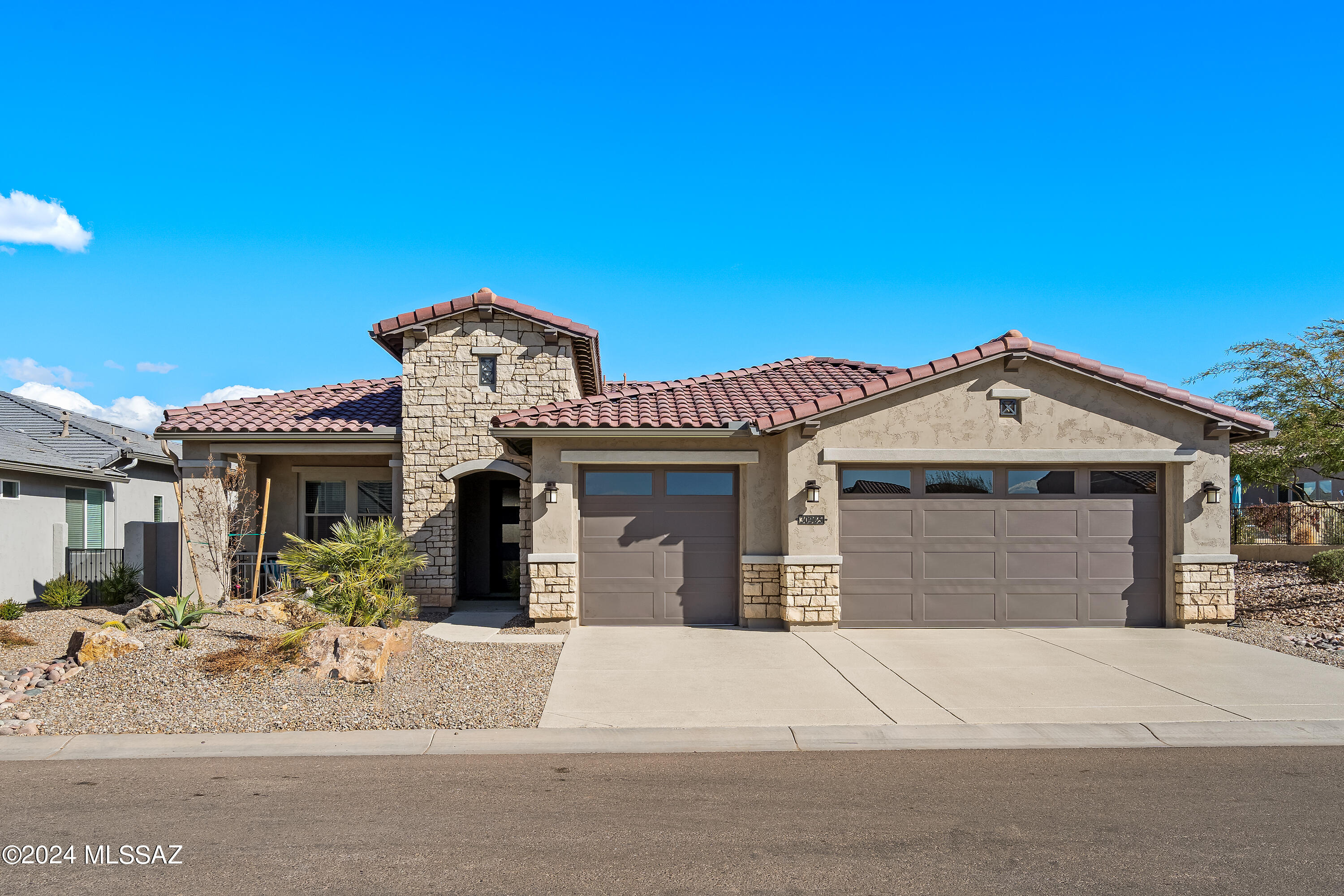 Saddlebrooke Ranch - Residential