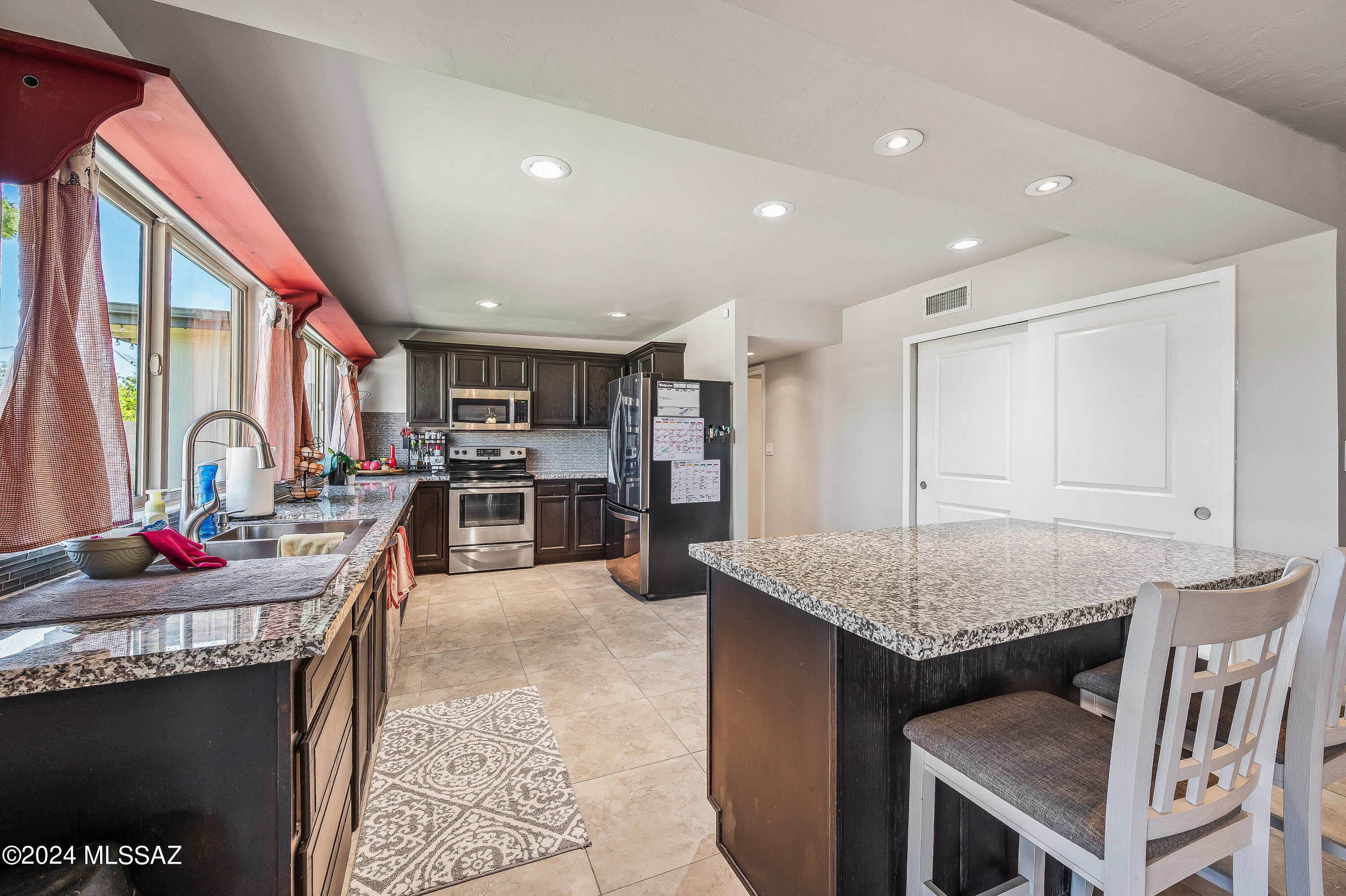 Valley View East NO. 5 (1-344) - Residential