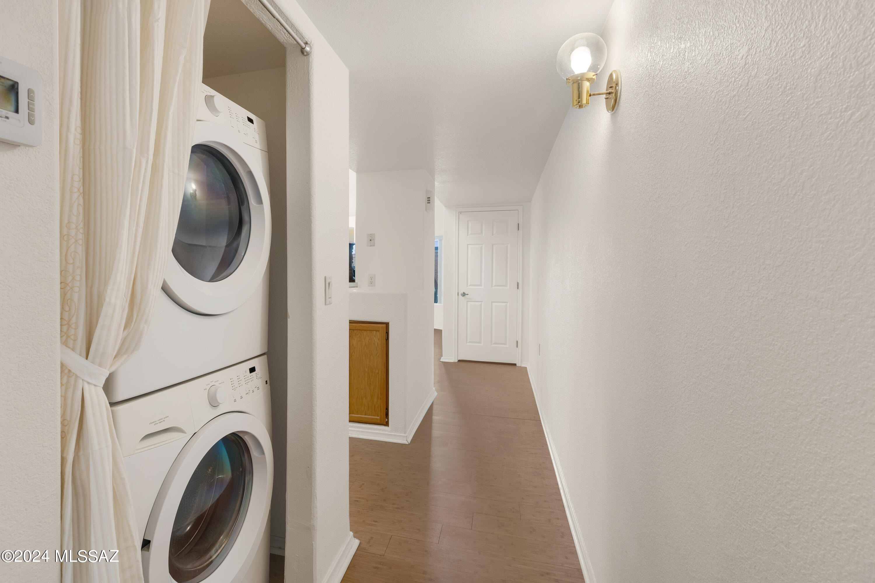 La Cholla Hills(1-313) - Residential