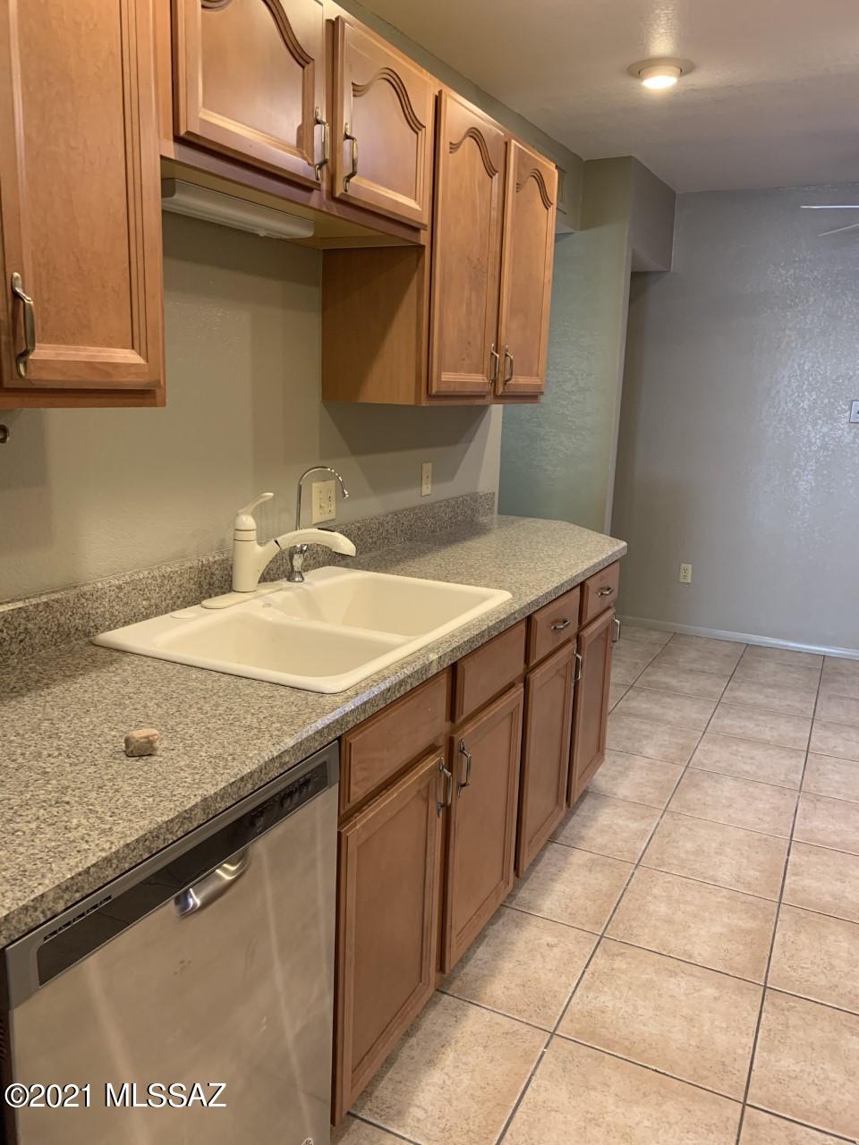 Verde Catalina Townhouses(1-149) - Residential Lease
