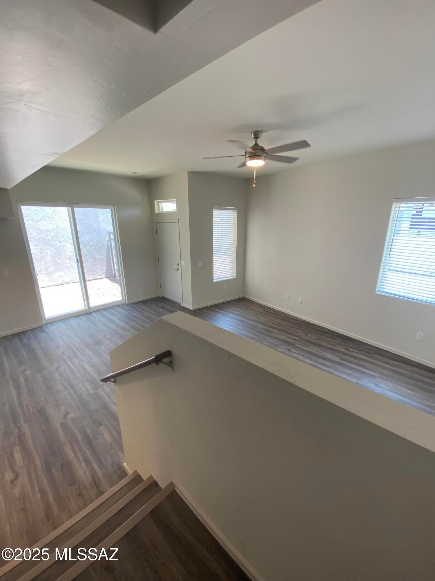 Camino Modern SQ20180120608 - Residential Lease