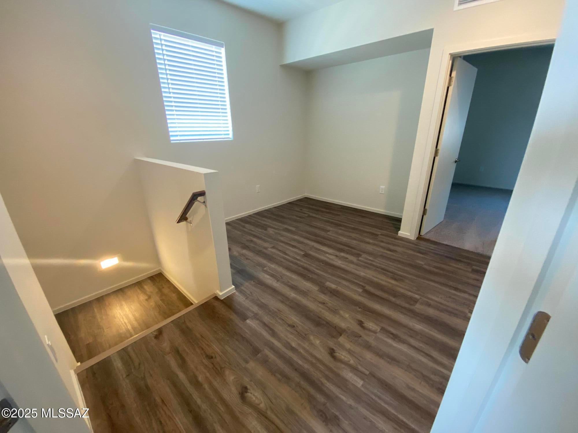 Camino Modern SQ20180120608 - Residential Lease