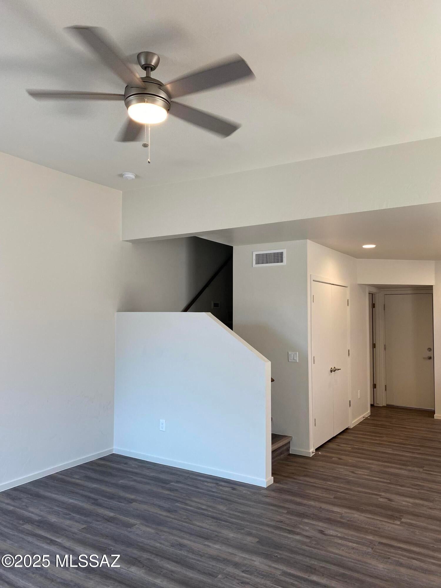 Camino Modern SQ20180120608 - Residential Lease