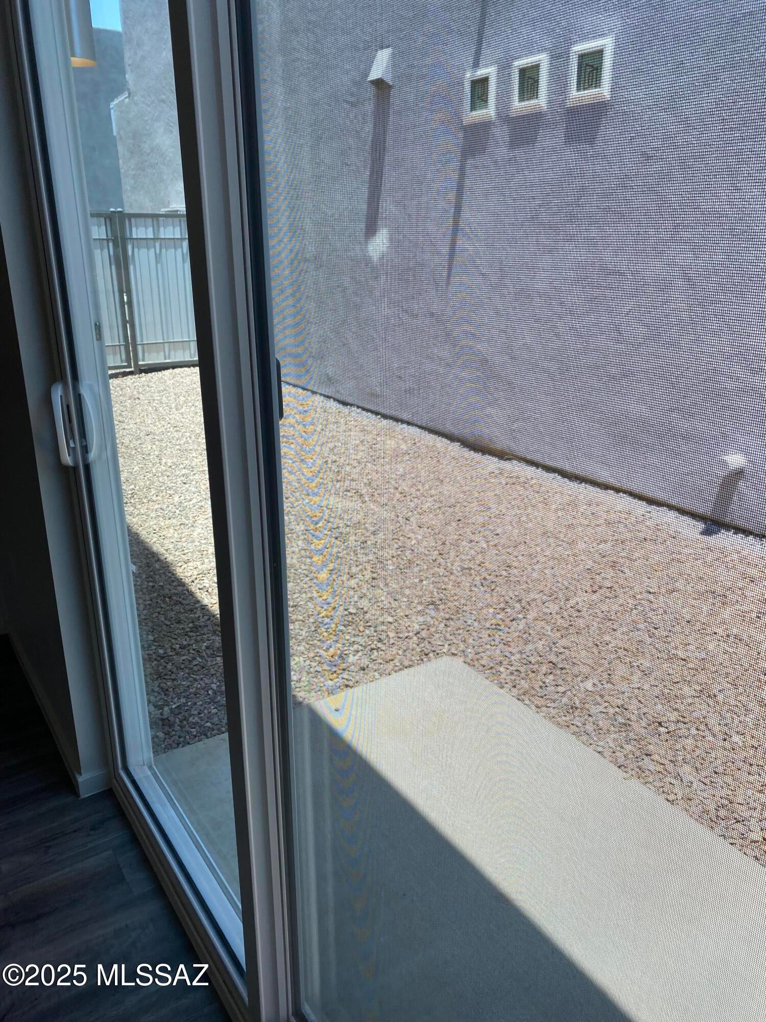 Camino Modern SQ20180120608 - Residential Lease