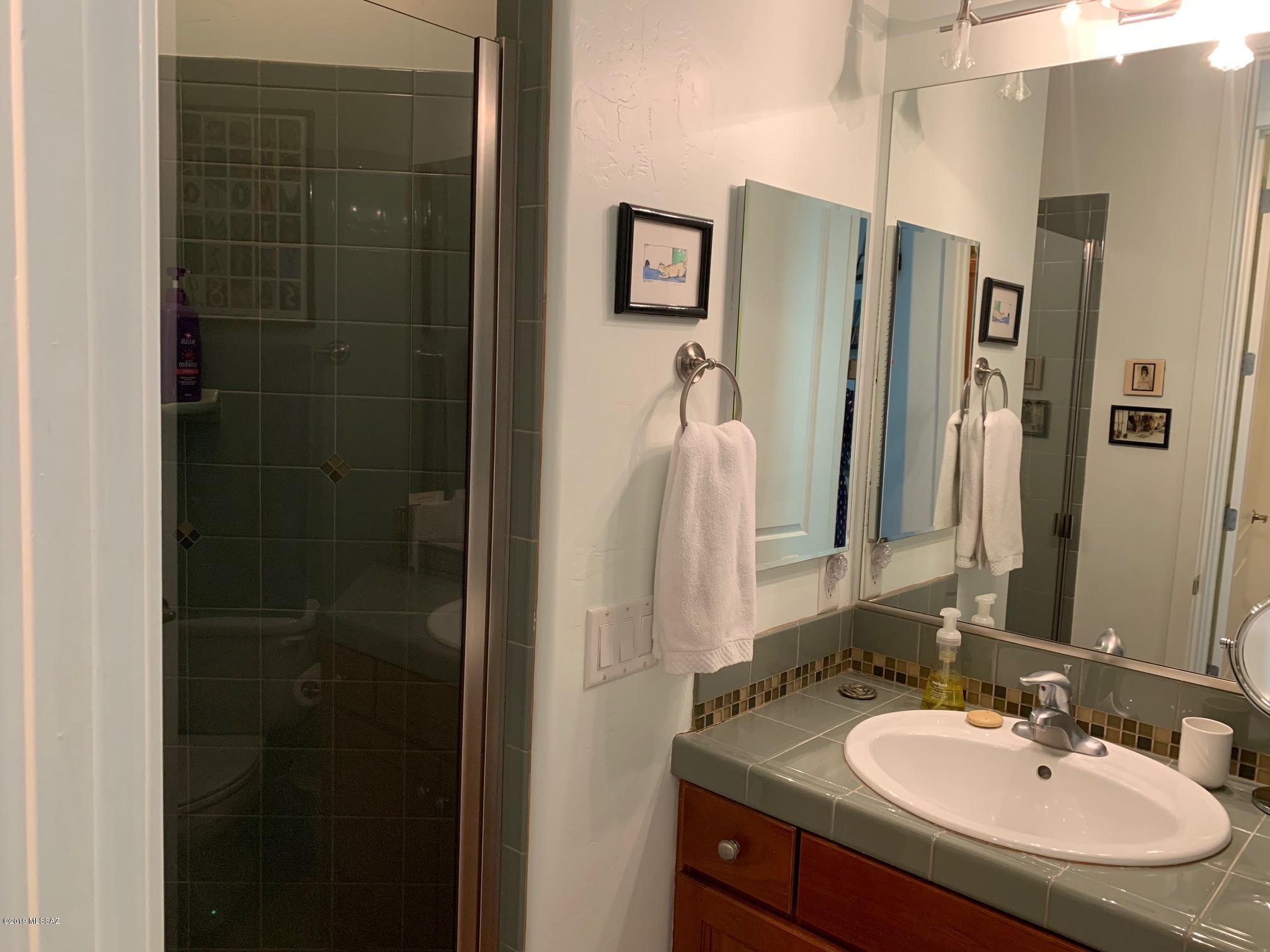 River Walk (1-140) - Residential Lease