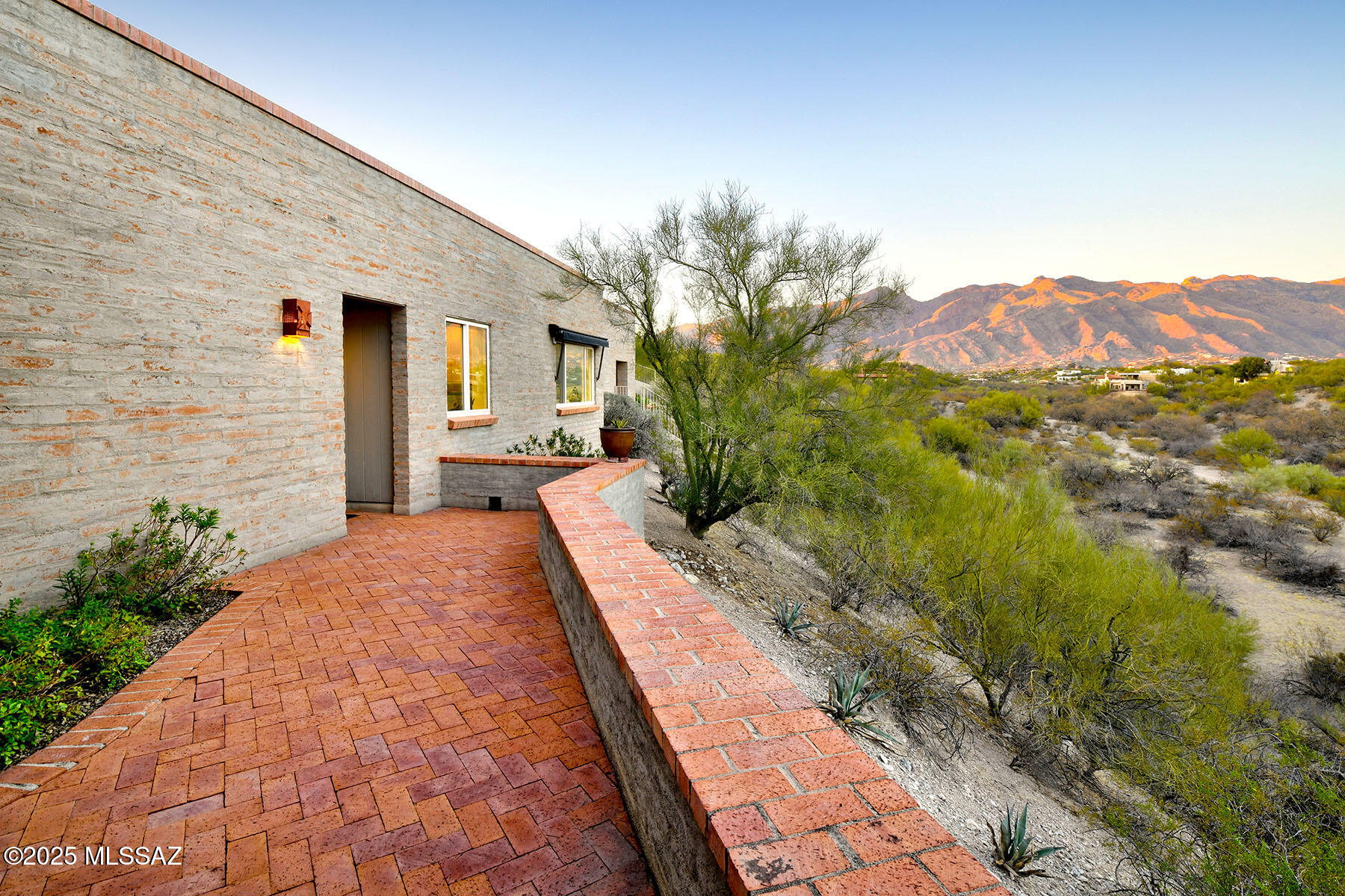 Catalina Foothills Estates NO. 10 (91-118, 120, 122, 124-126,154-160) - Residential