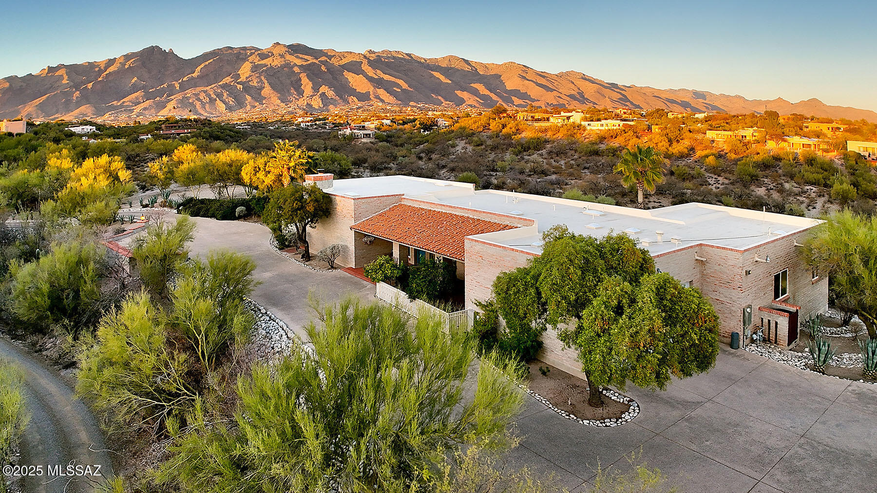 Catalina Foothills Estates NO. 10 (91-118, 120, 122, 124-126,154-160) - Residential