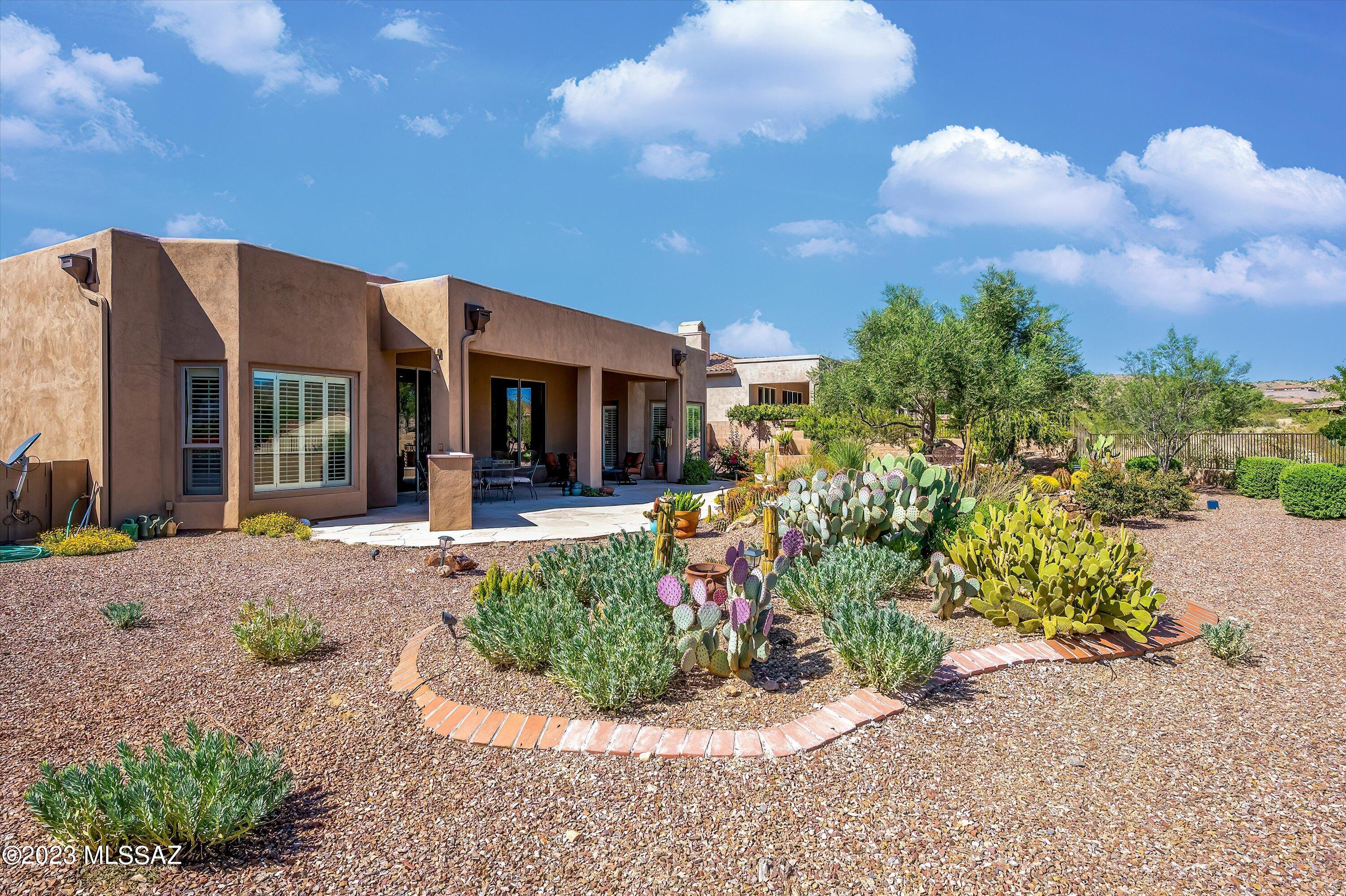 Saddlebrooke - Residential