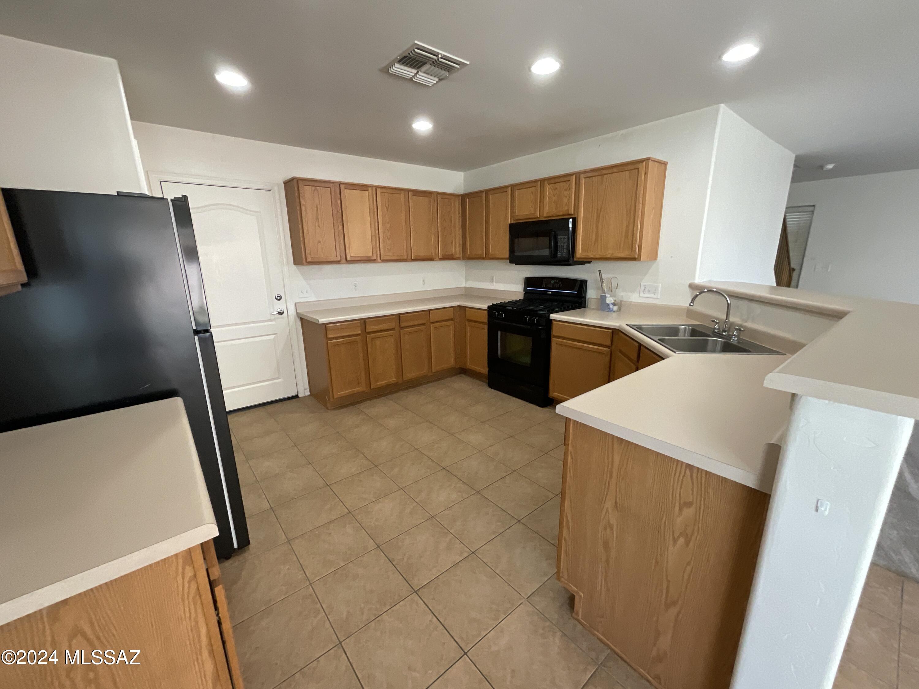 Valstate (1-680) - Residential Lease