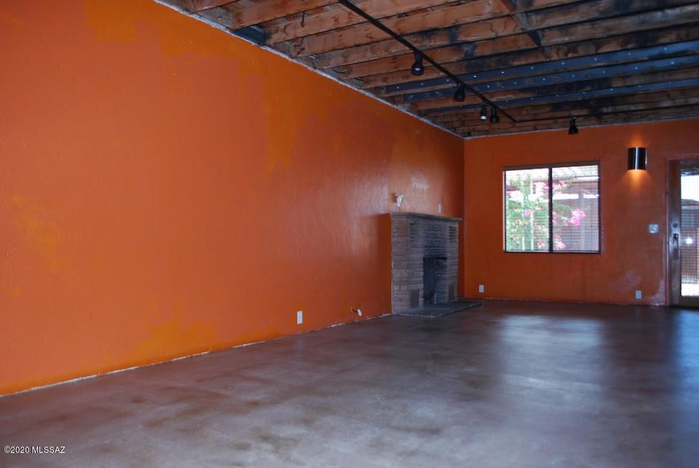 Bronx Park Addition - Residential Lease