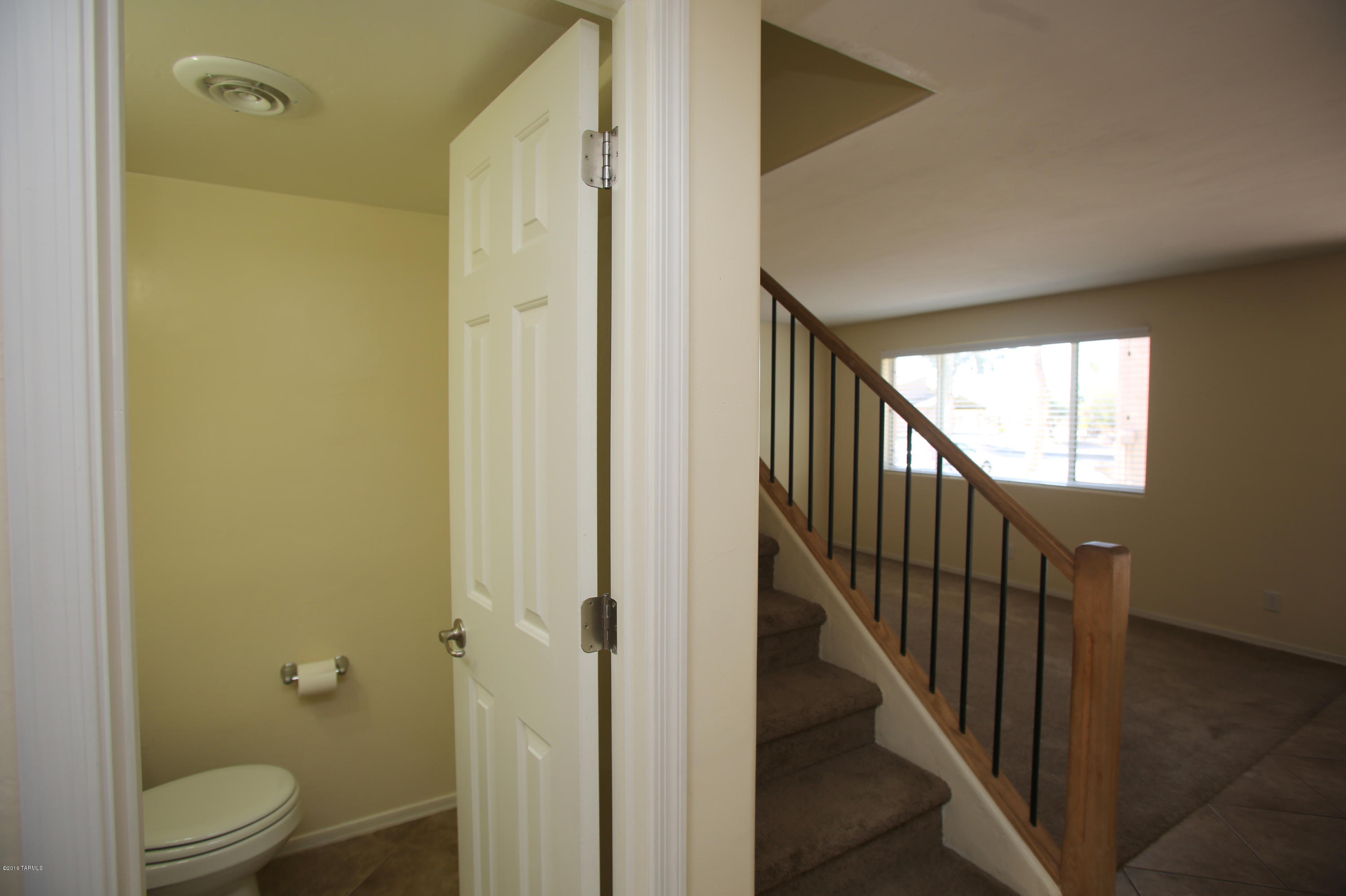 Villa Venice Condos - Residential