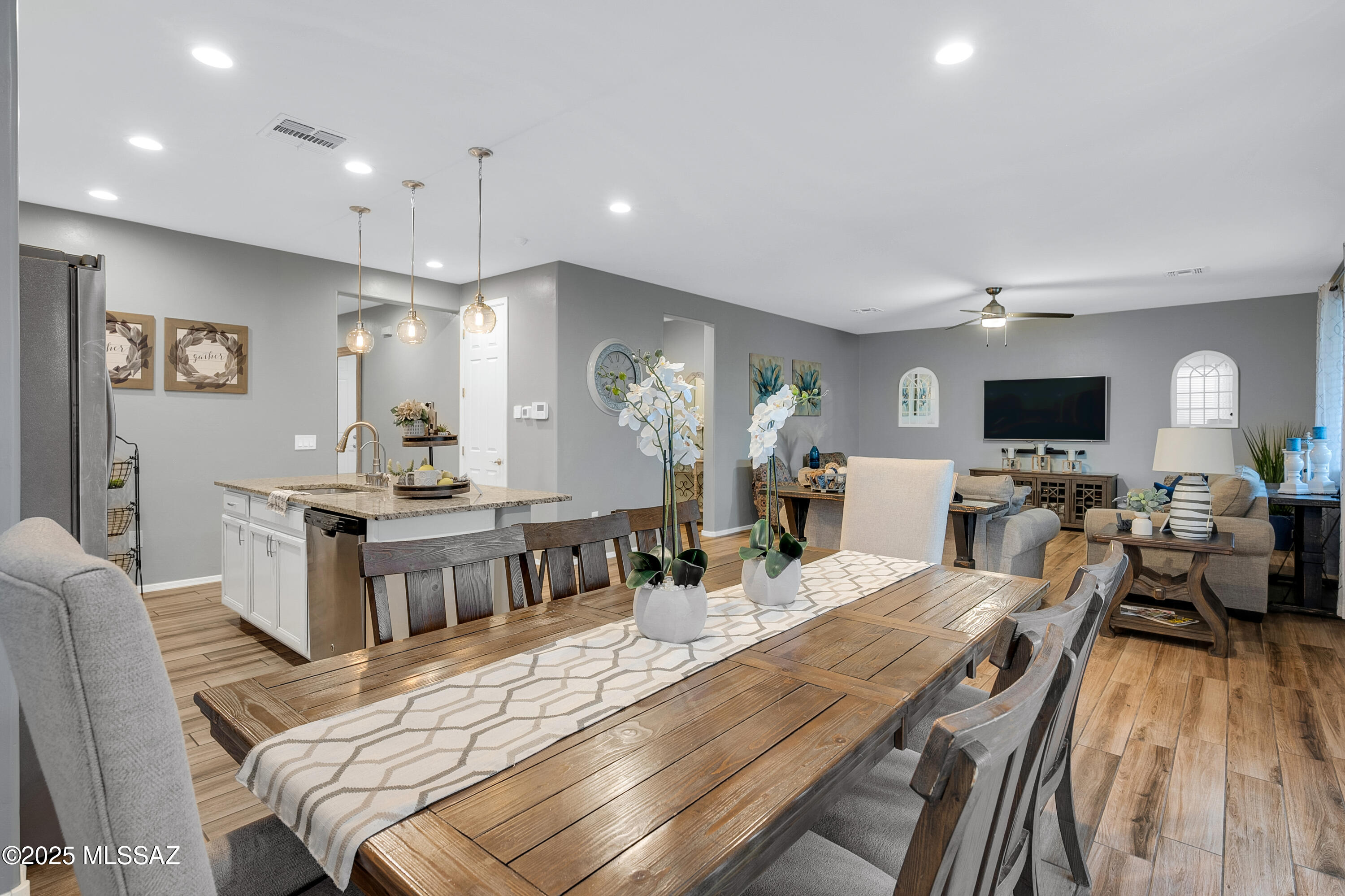 La Estancia De Tucson (1-330) - Residential