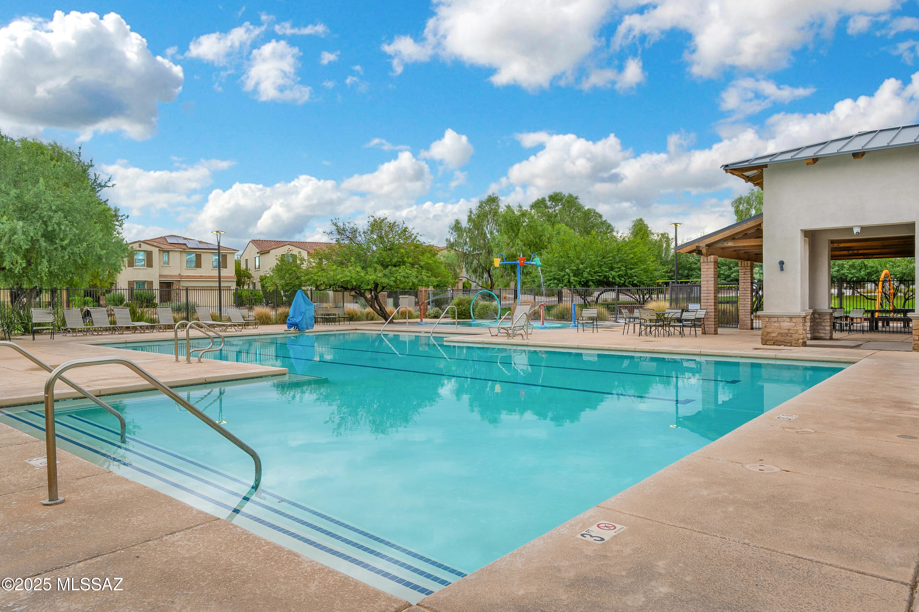 La Estancia De Tucson (1-330) - Residential