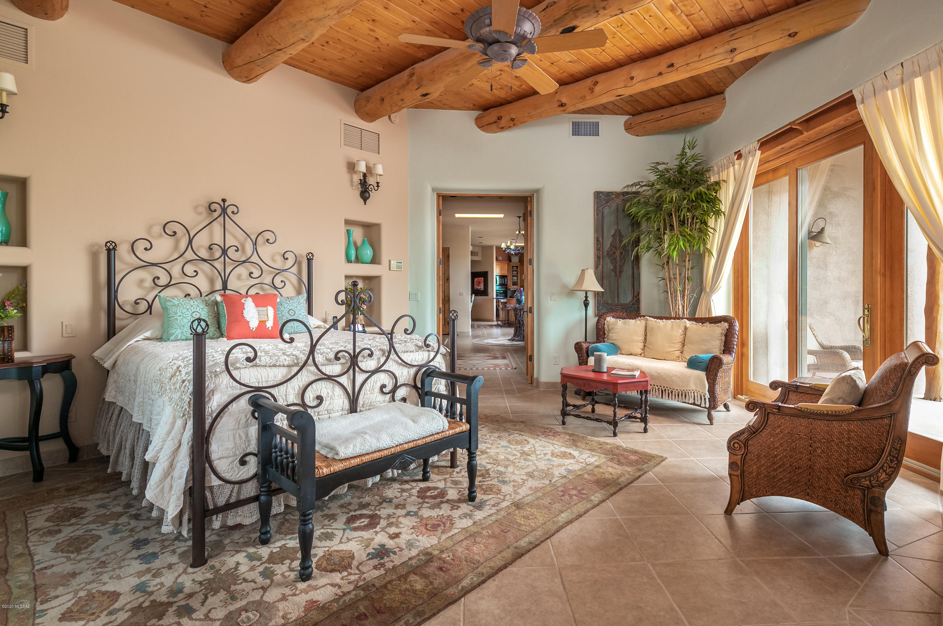 Honey Bee Ridge(The Estates At) - Residential