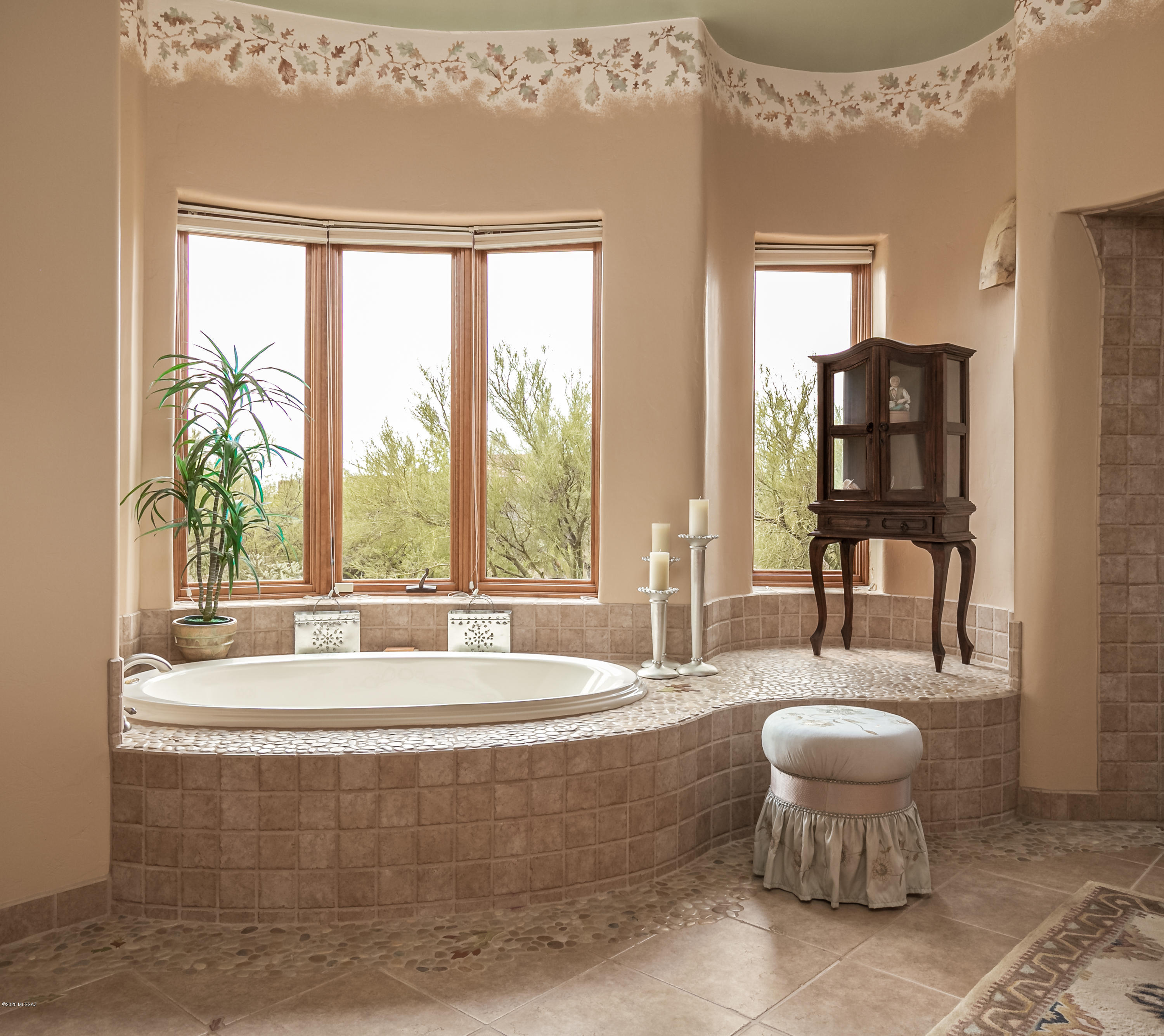 Honey Bee Ridge(The Estates At) - Residential