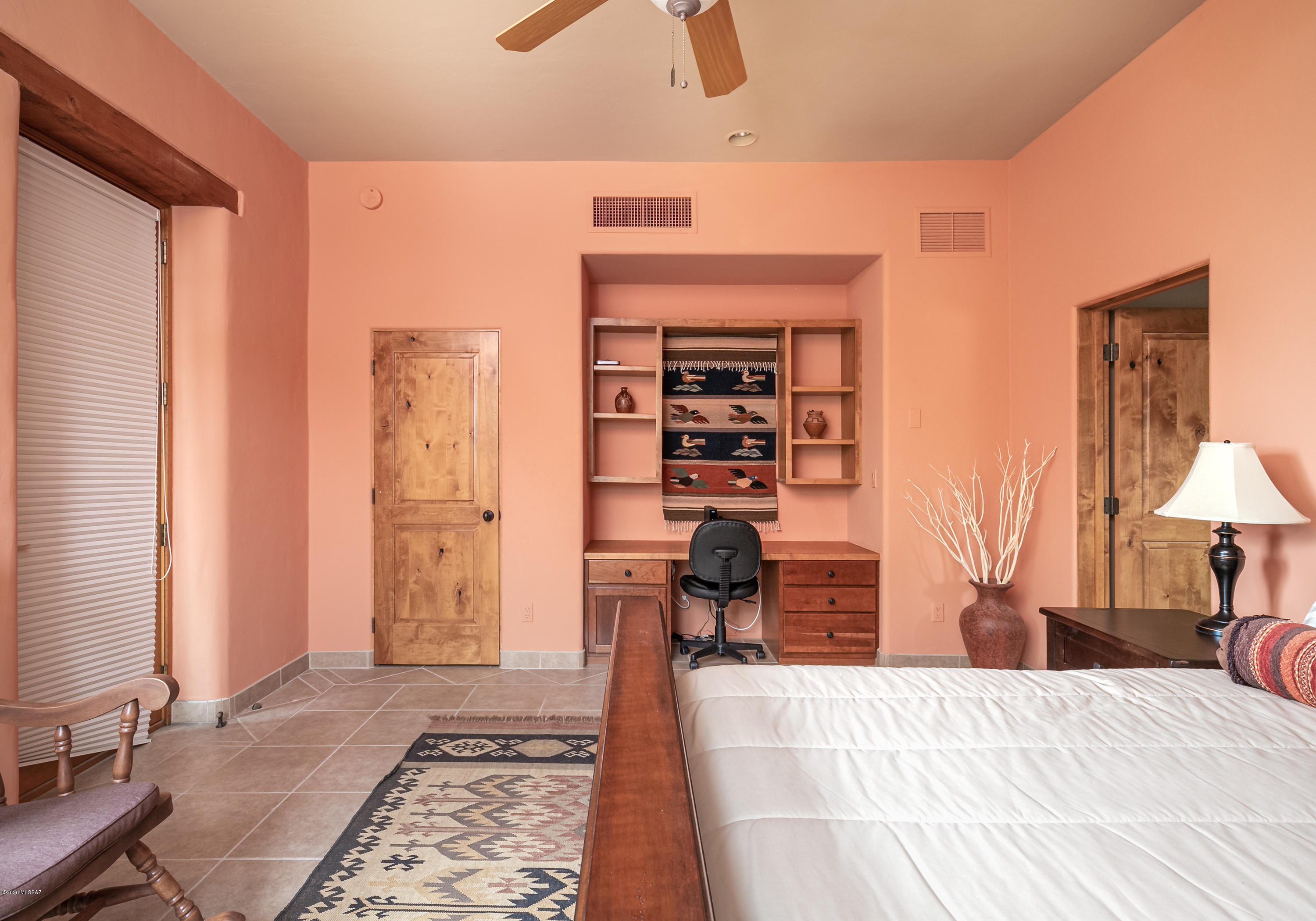 Honey Bee Ridge(The Estates At) - Residential