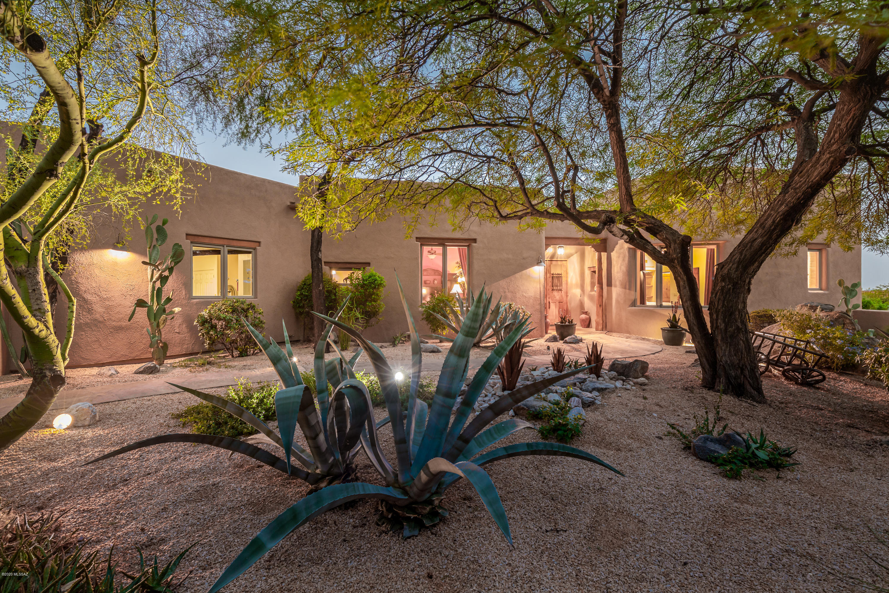 Honey Bee Ridge(The Estates At) - Residential