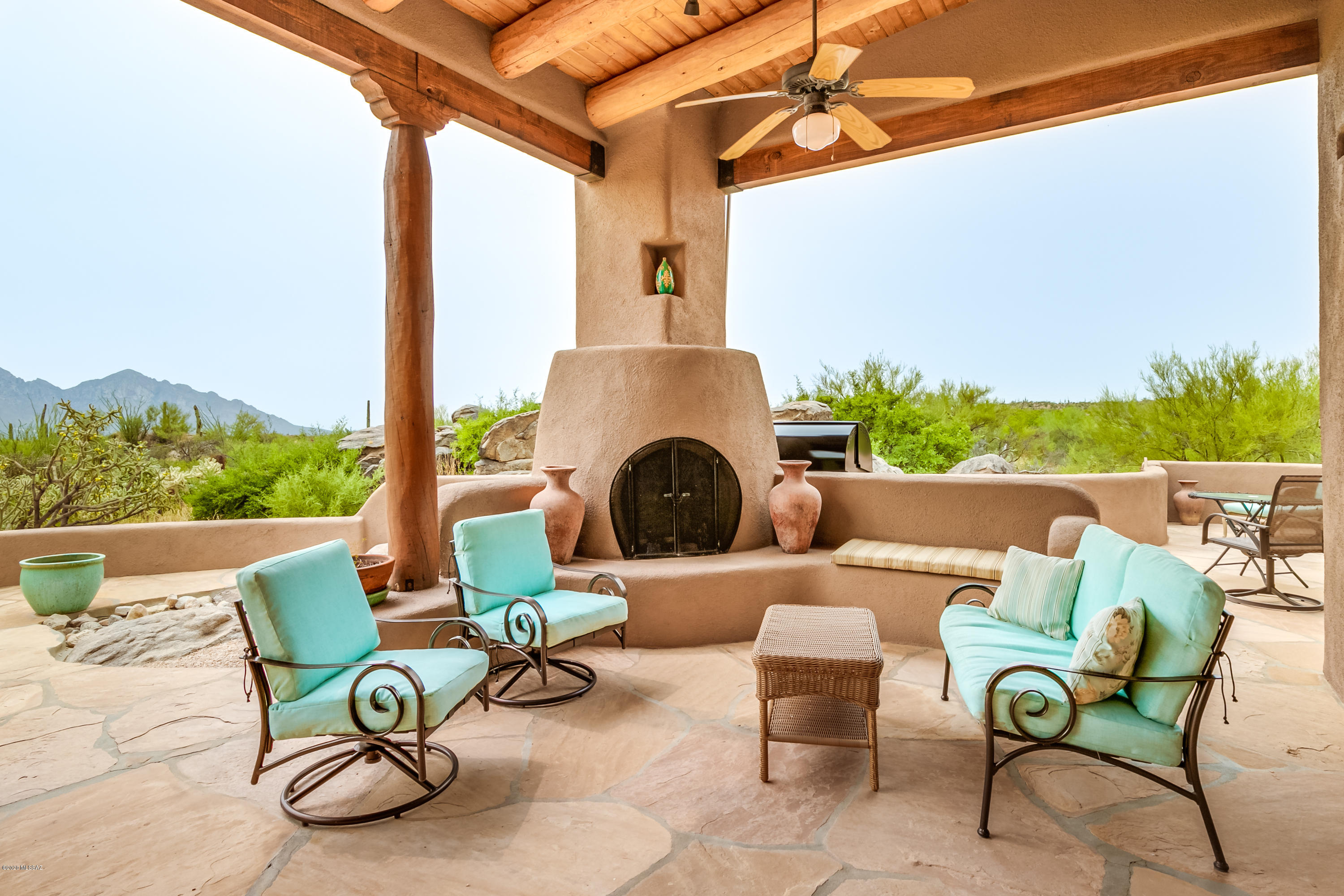 Honey Bee Ridge(The Estates At) - Residential