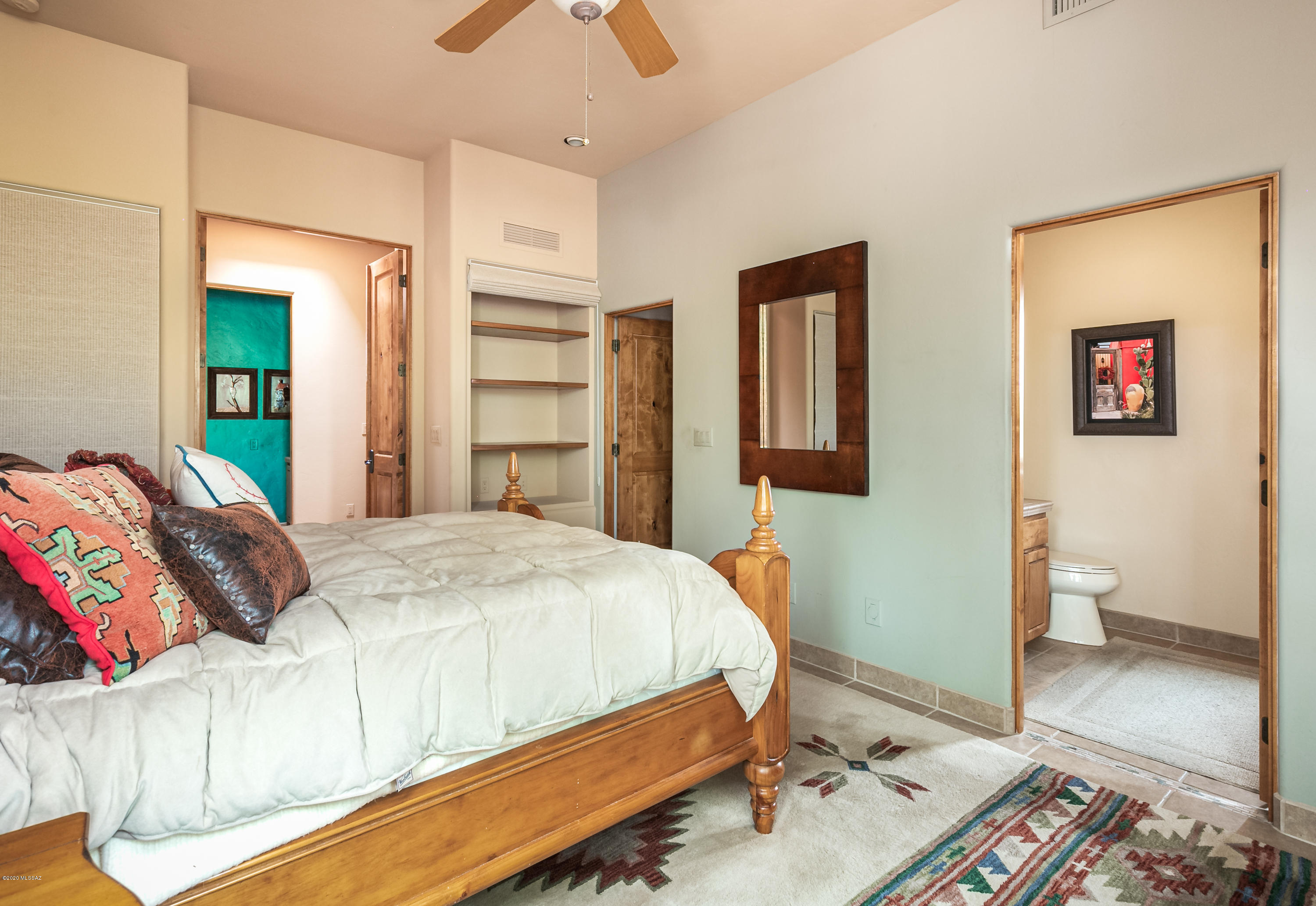 Honey Bee Ridge(The Estates At) - Residential