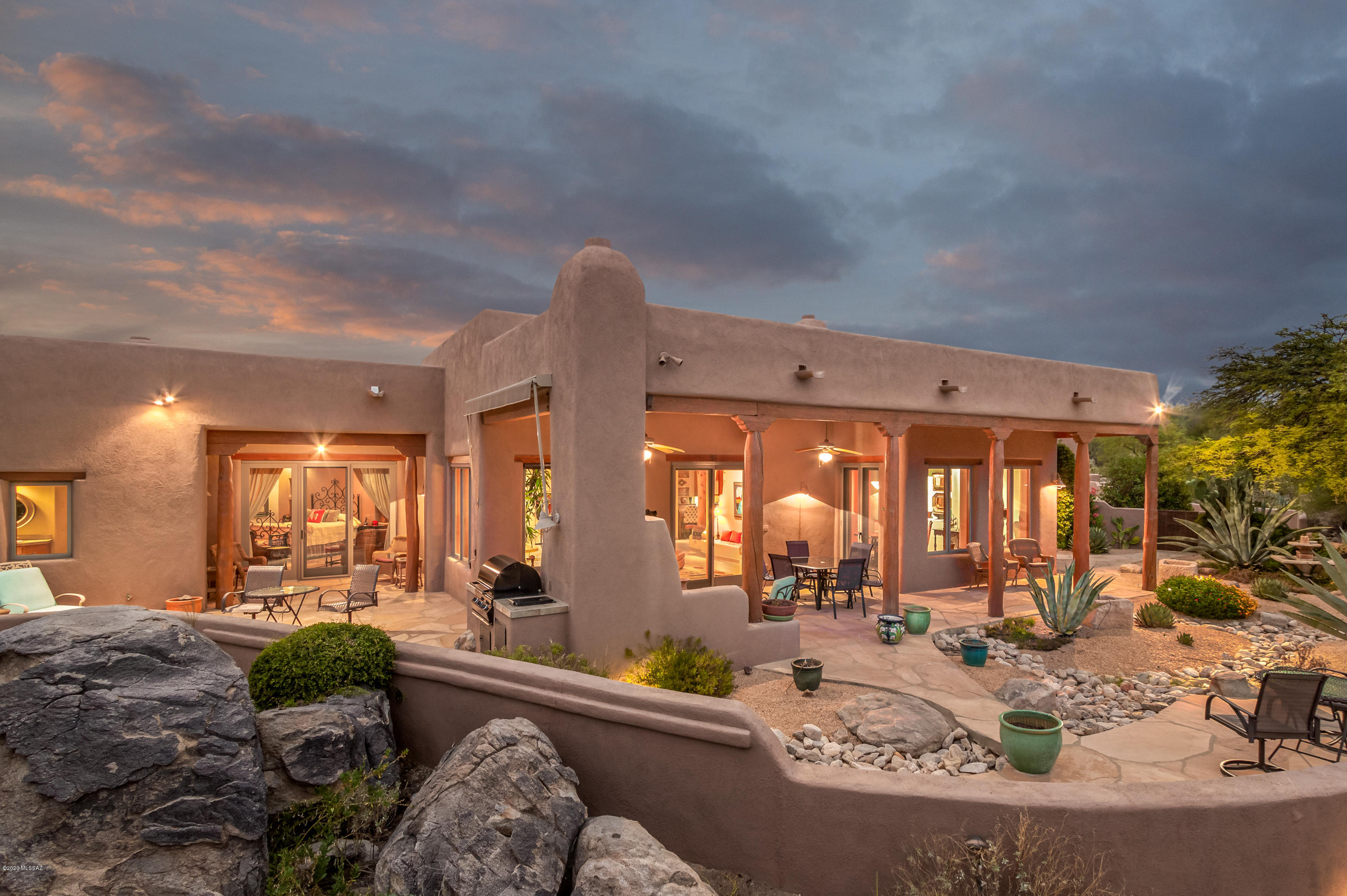 Honey Bee Ridge(The Estates At) - Residential