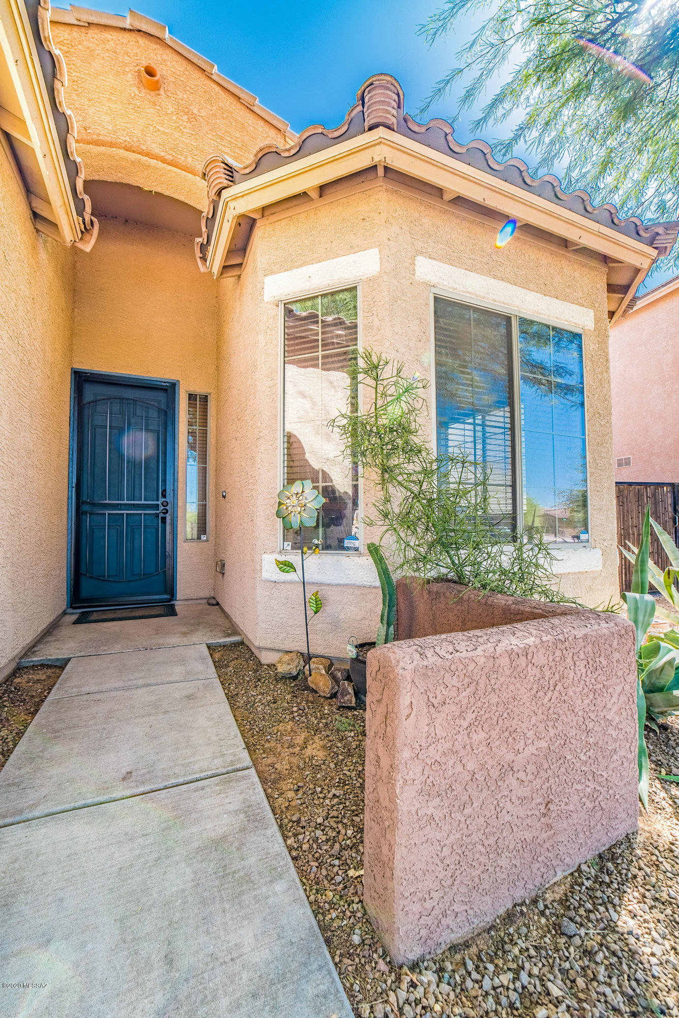 Rancho Vistoso NGHB 10 PCLS S,U & V - Residential