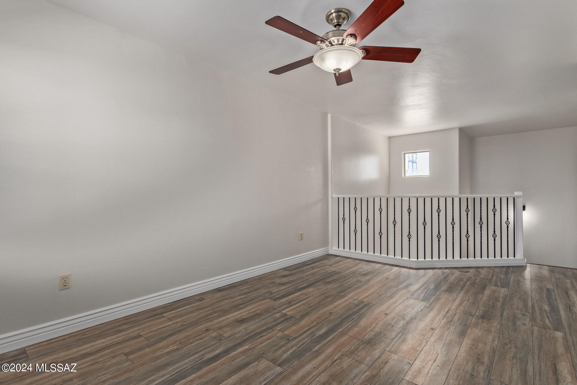 Valstate II (1-136) - Residential Lease