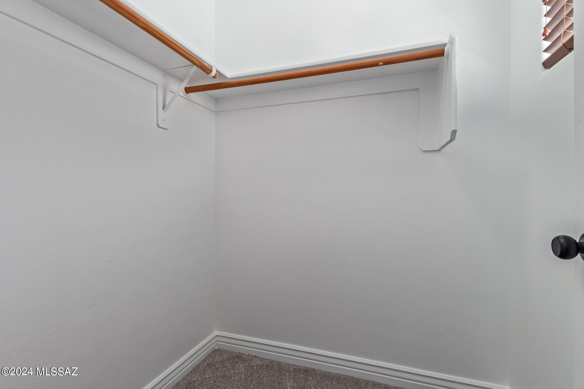 Valstate II (1-136) - Residential Lease