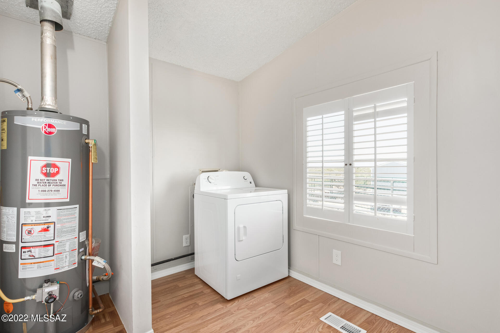 Unsubdivided - Residential Lease