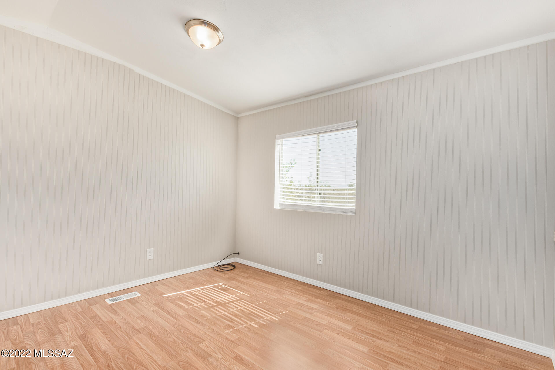 Unsubdivided - Residential Lease