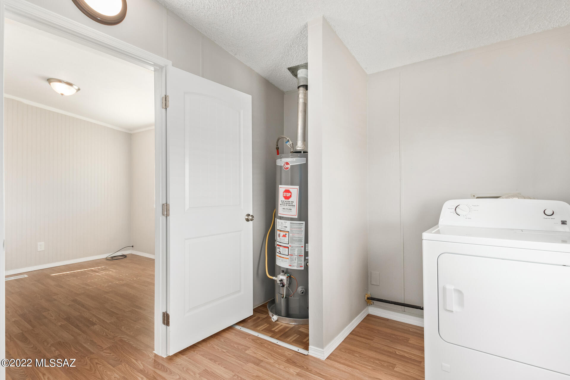 Unsubdivided - Residential Lease