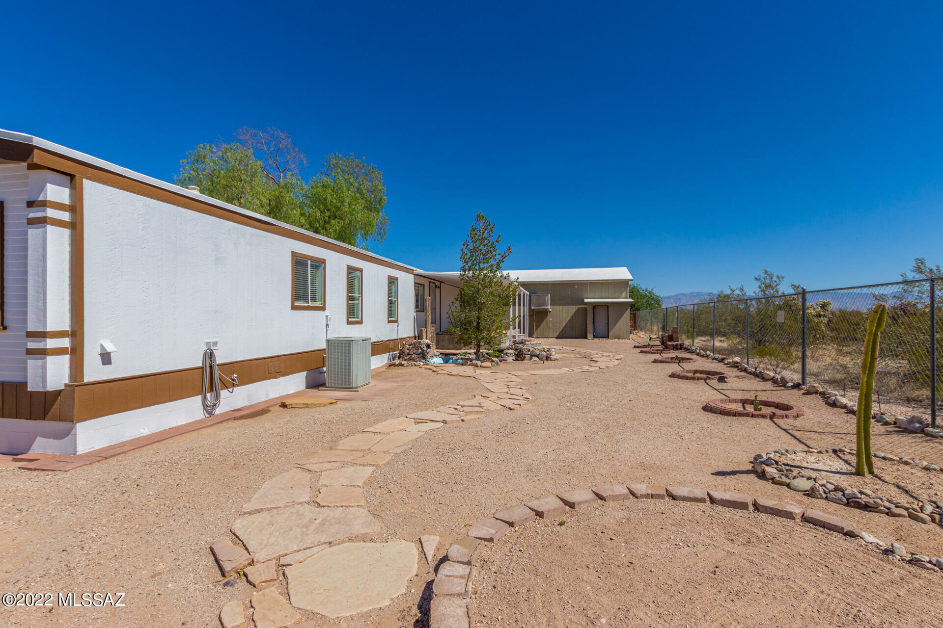Unsubdivided - Residential Lease