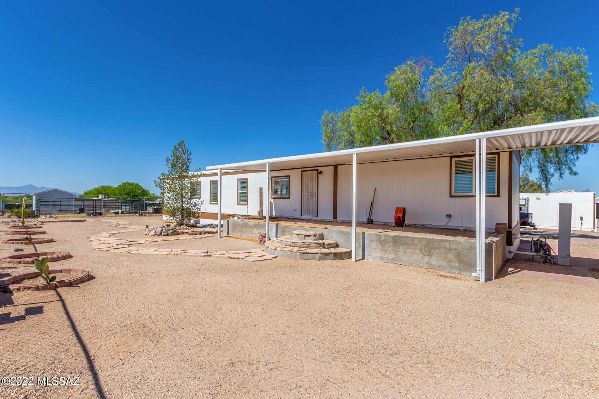 Unsubdivided - Residential Lease
