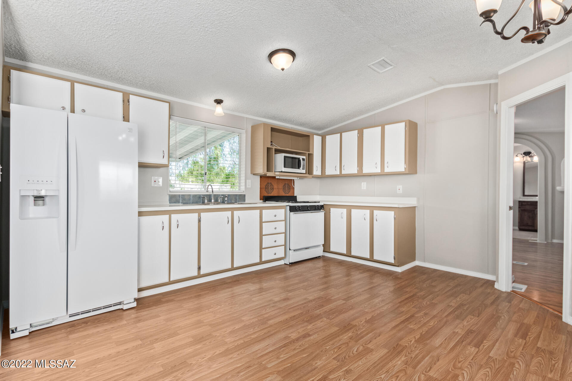Unsubdivided - Residential Lease