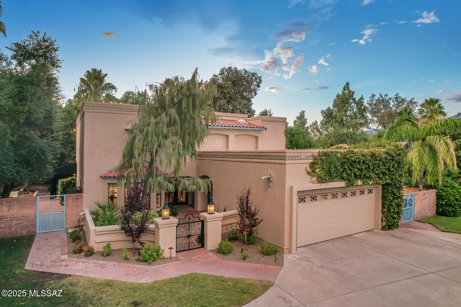 Riverbend - Sabino Canyon Road  (1-97) - Residential