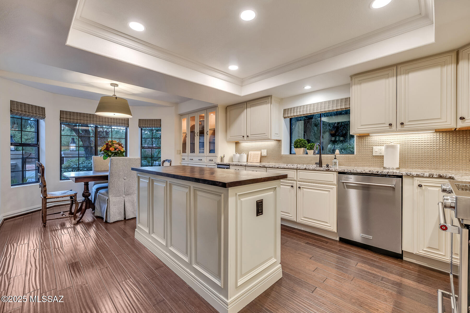 Riverbend - Sabino Canyon Road  (1-97) - Residential