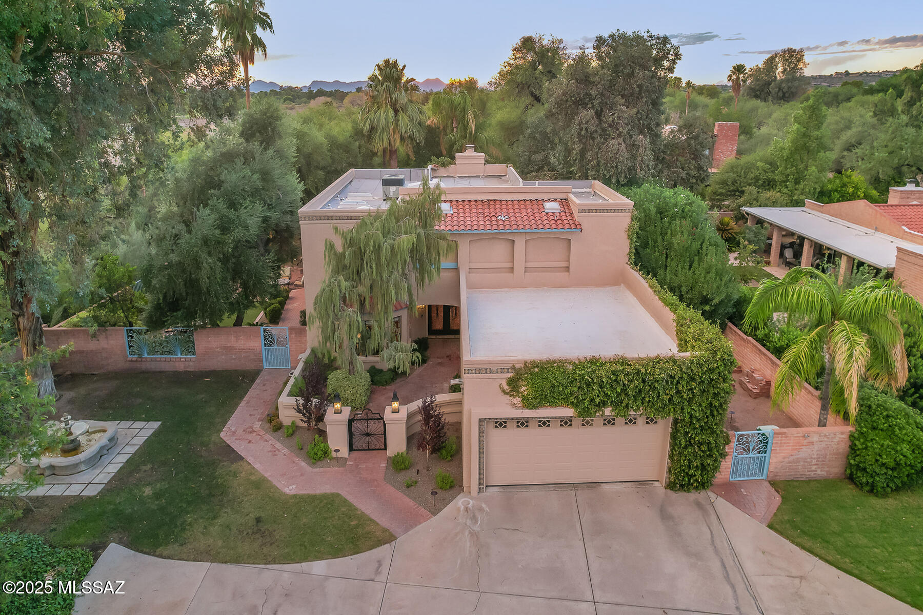Riverbend - Sabino Canyon Road  (1-97) - Residential