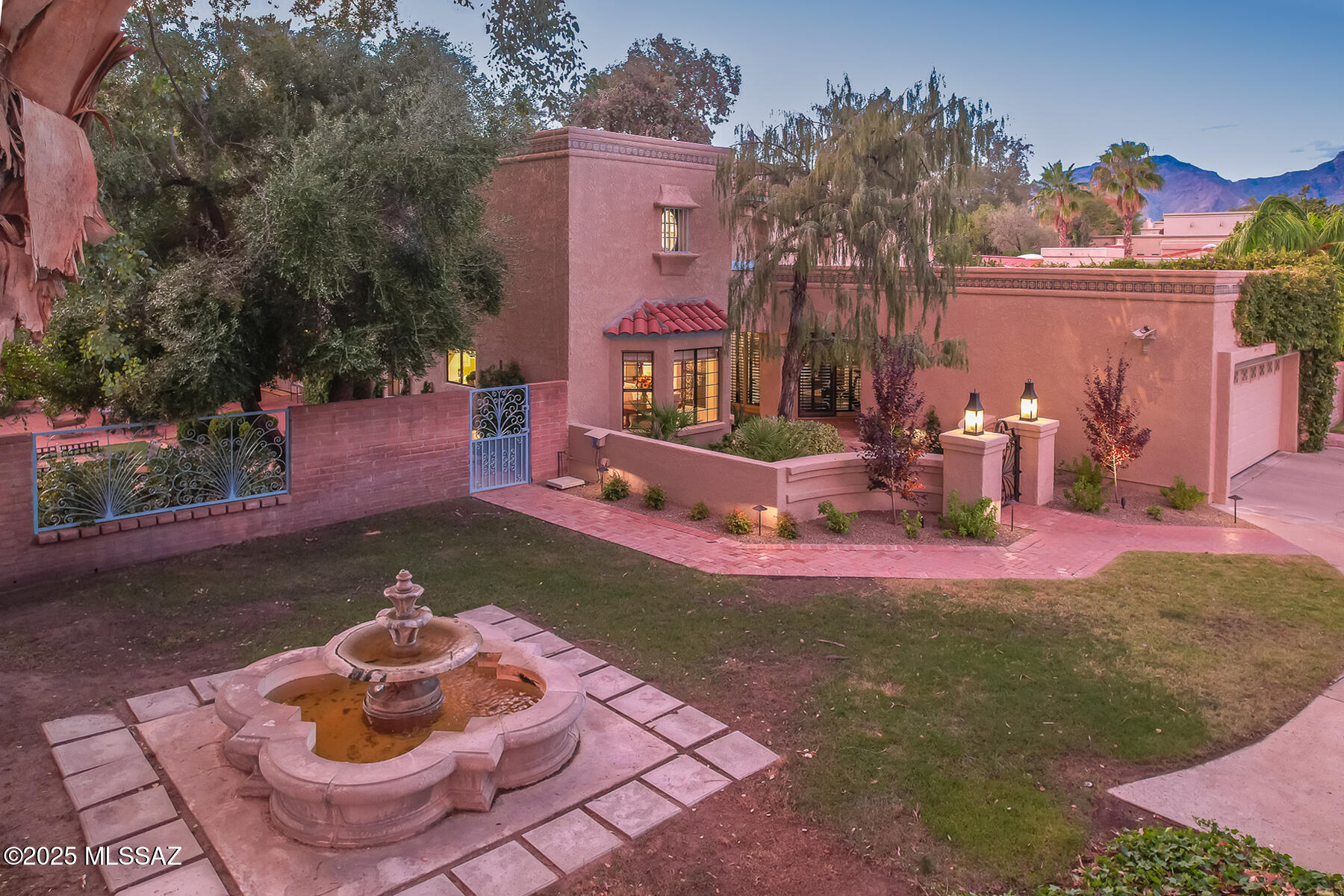 Riverbend - Sabino Canyon Road  (1-97) - Residential